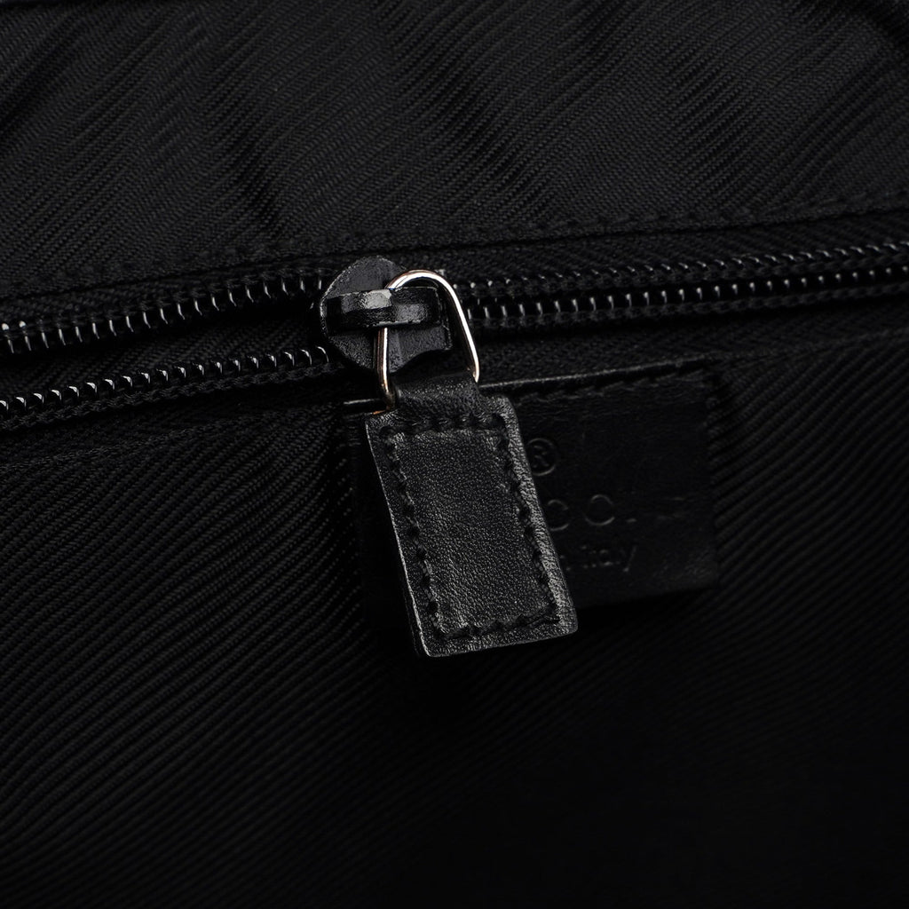 019 0498 Black GG Drawstring Tote Bag