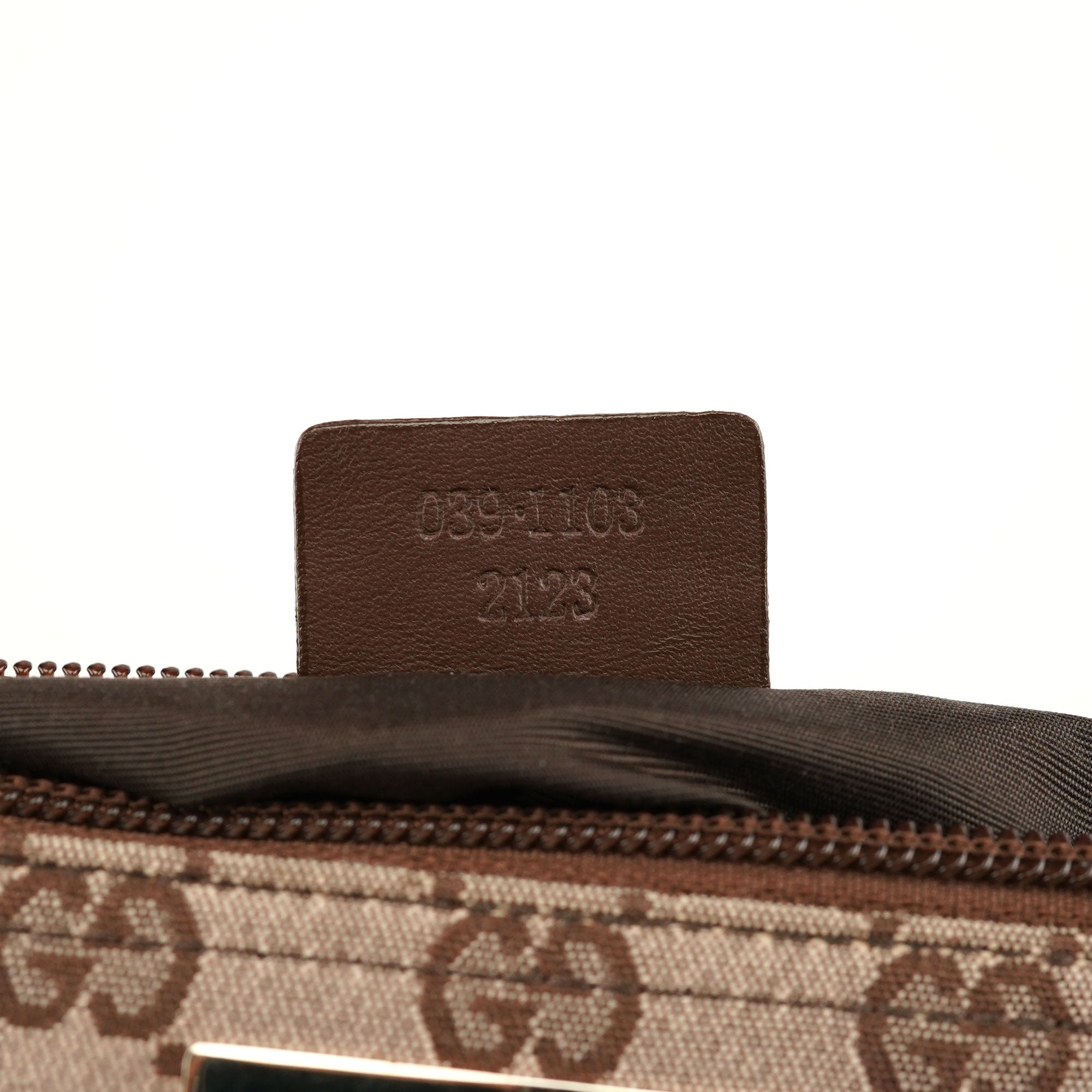 039 1103 Beige Brown GG Boat Pochette
