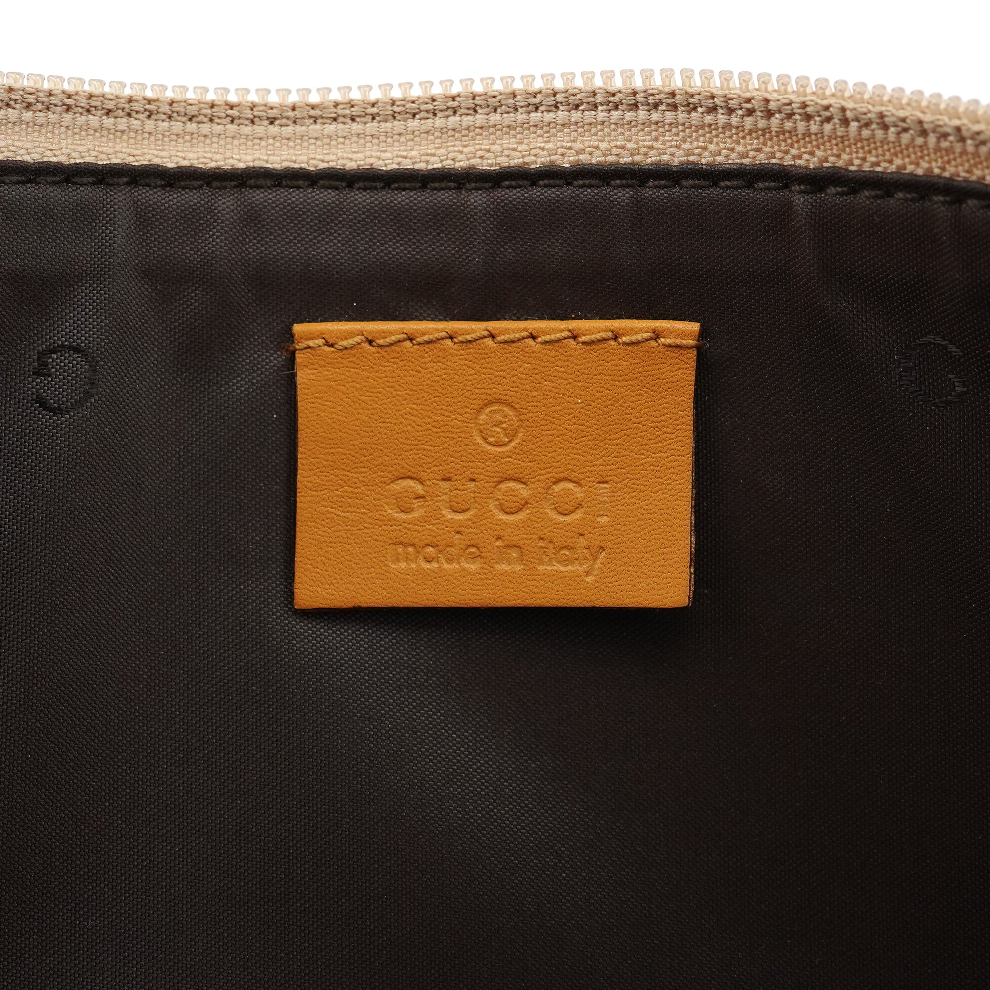 039 1103 Beige GG Boat Pochette