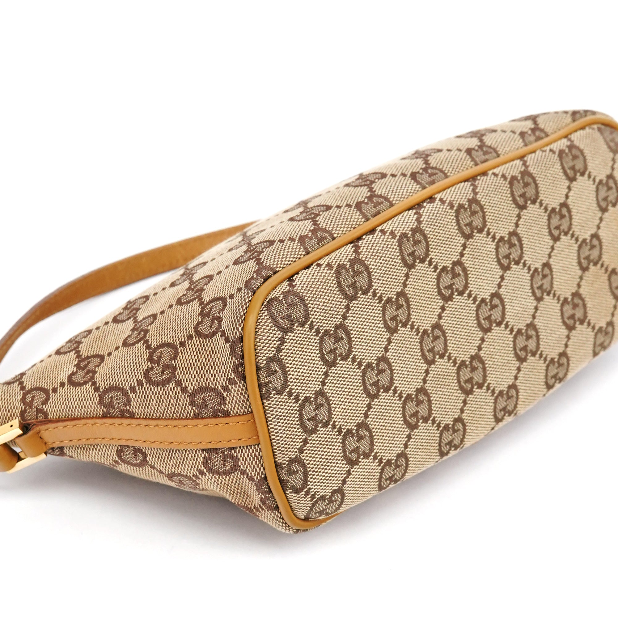 039 1103 Beige GG Boat Pochette