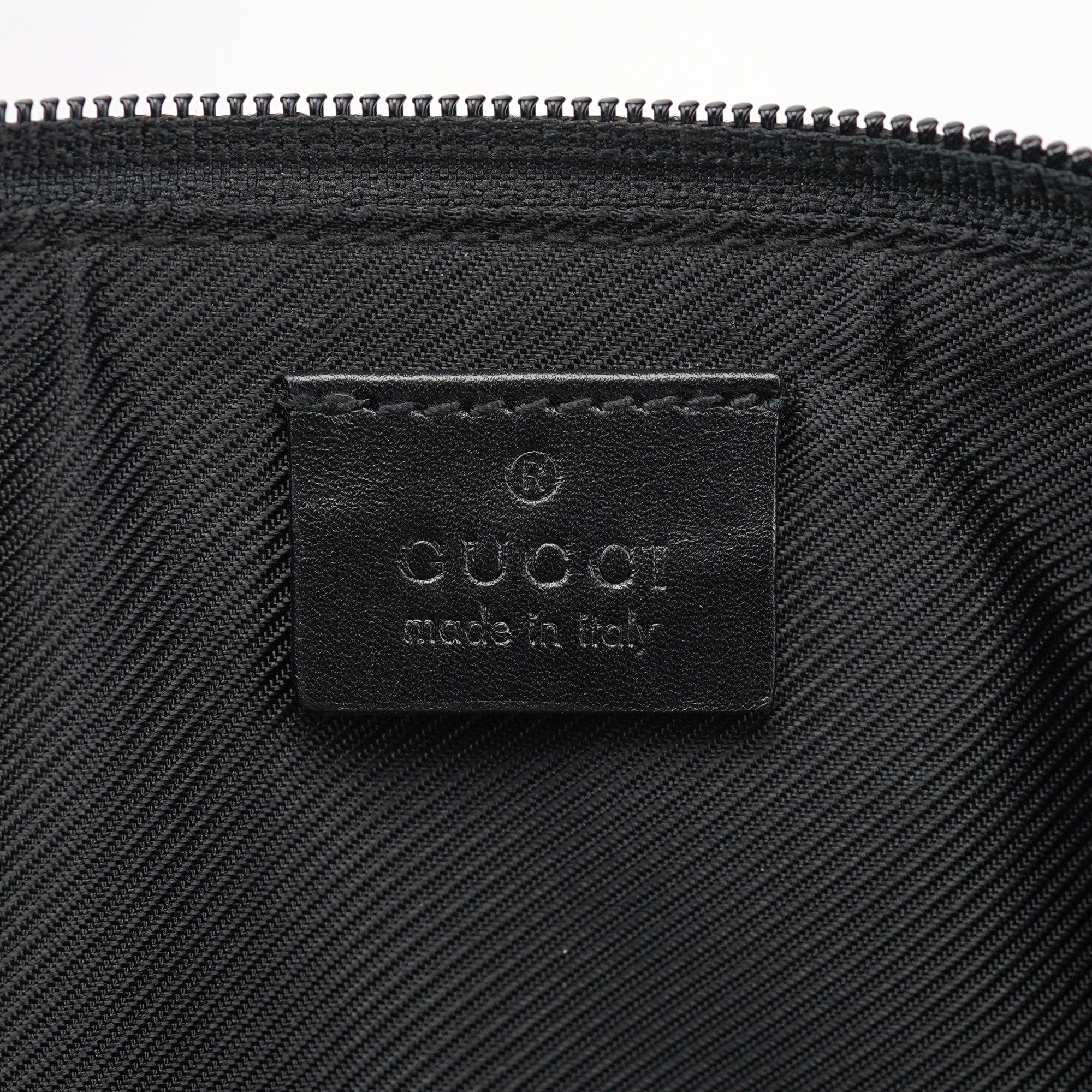 039 1103 Black GG Boat Pochette
