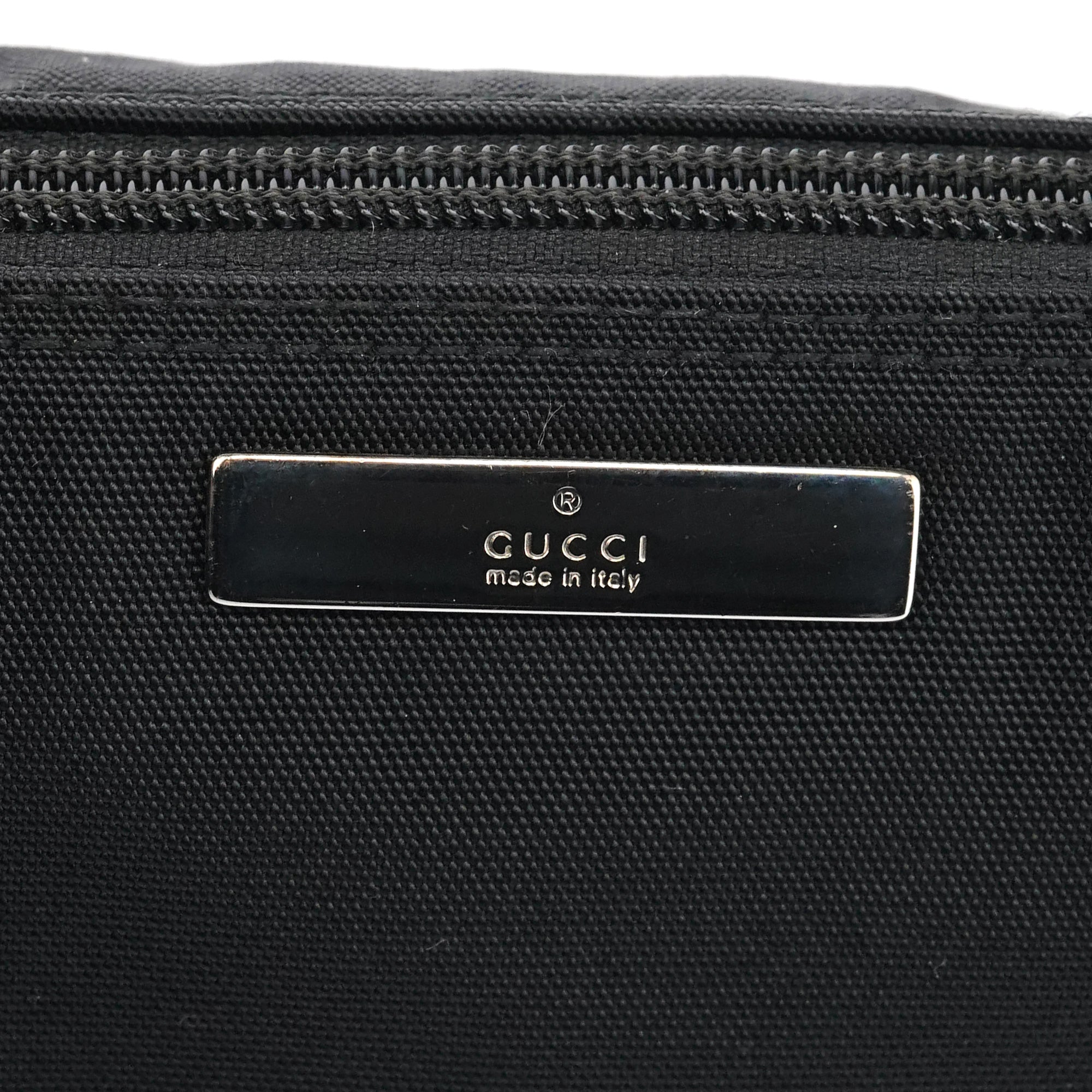 039 1103 Black Nylon Boat Pochette