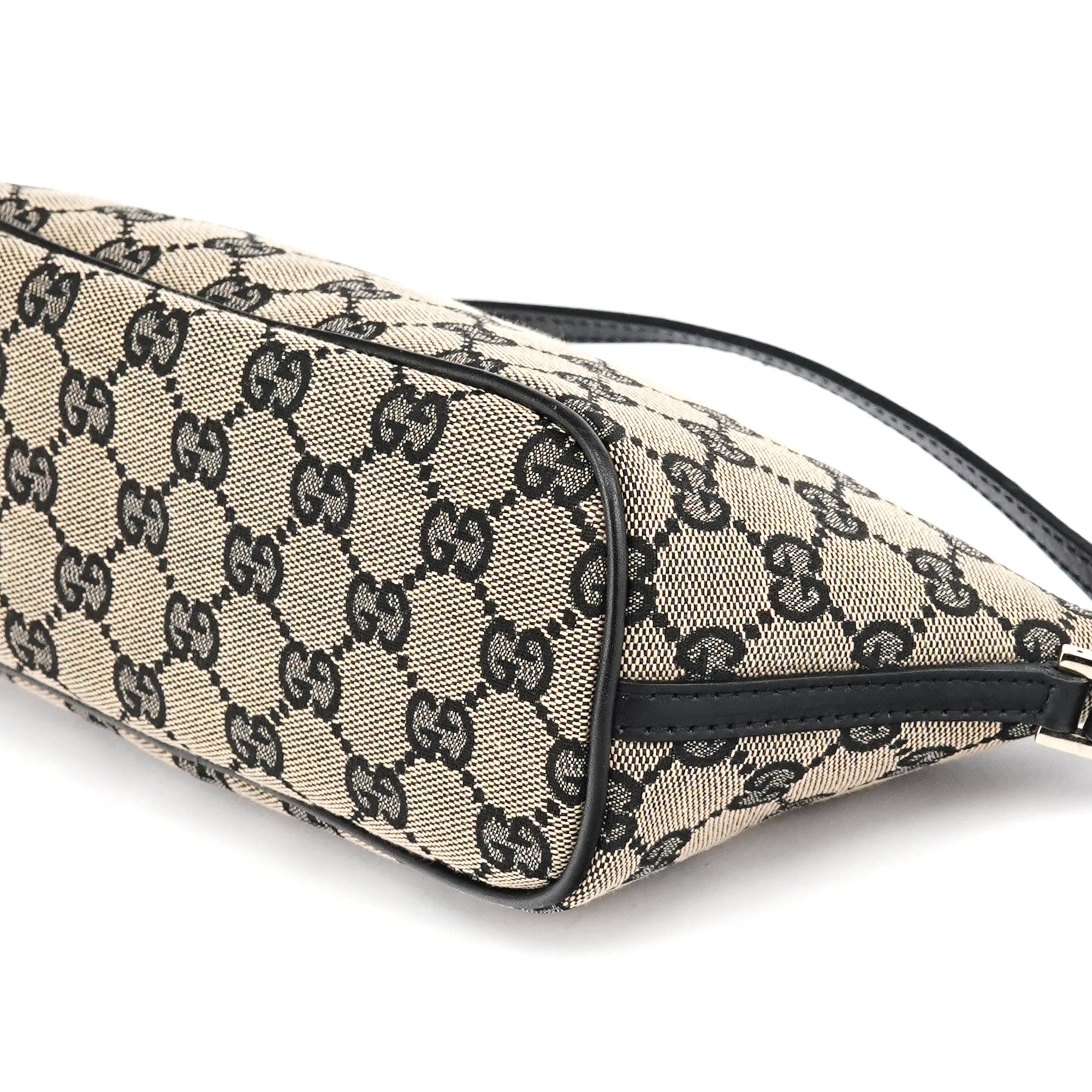 039 1103 Grey Black GG Boat Pochette