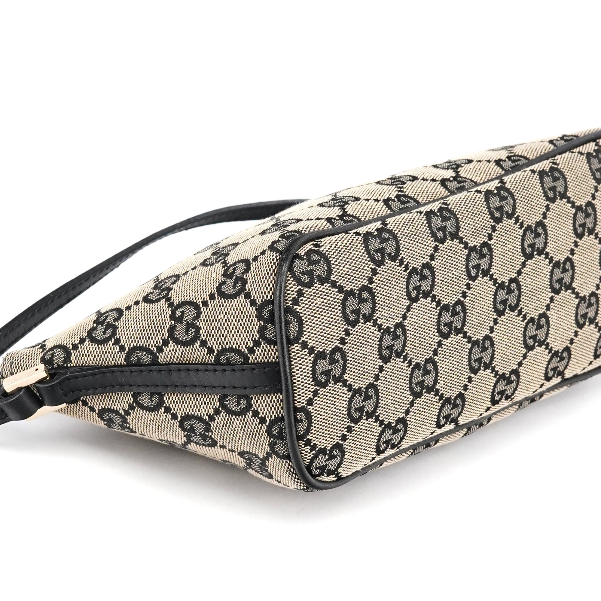 039 1103 Grey Black GG Boat Pochette