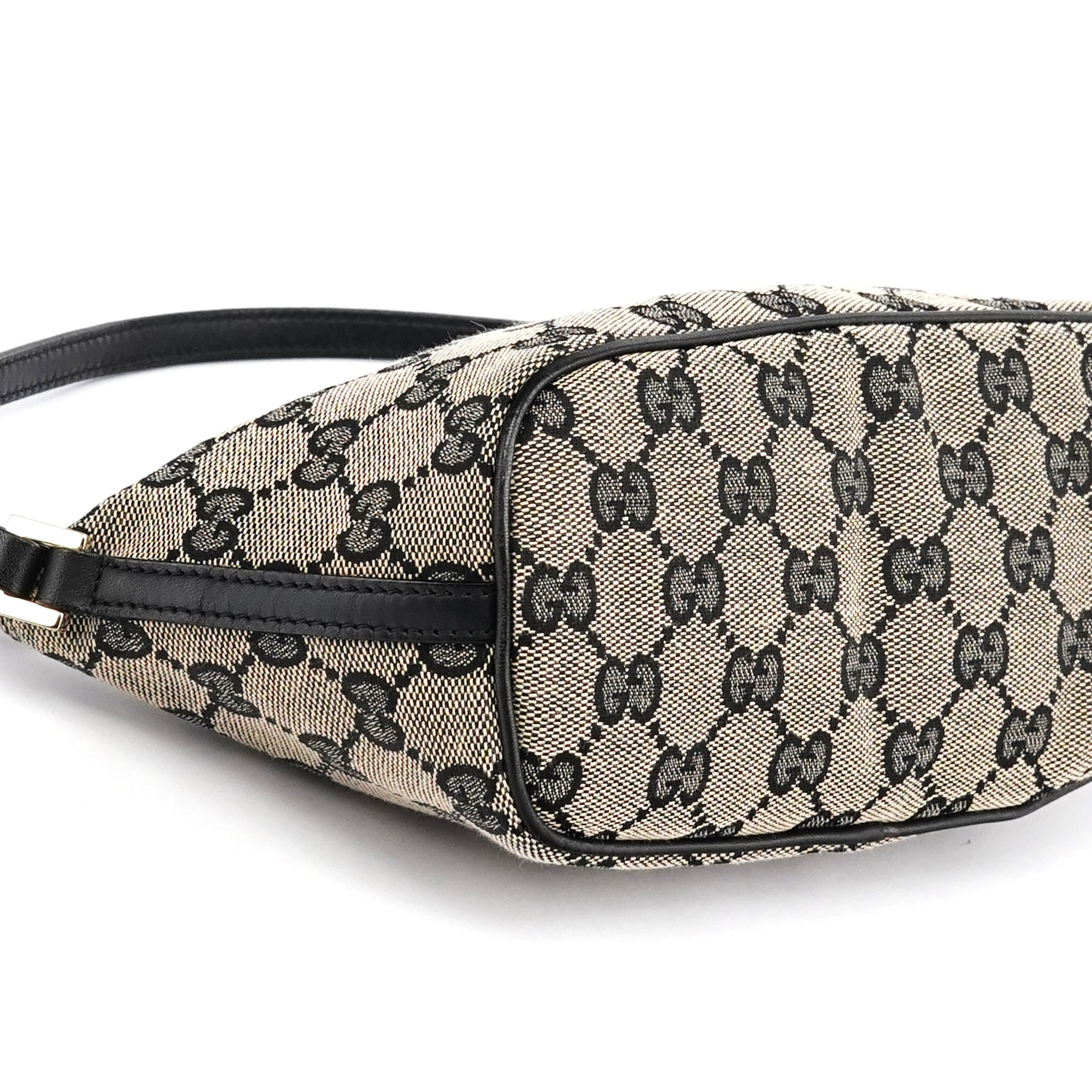 039 1103 Grey Black GG Boat Pochette