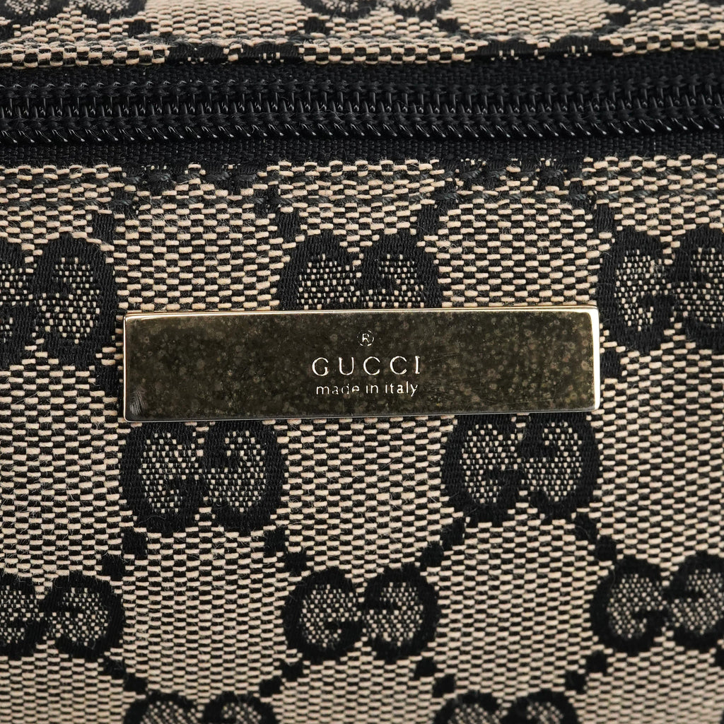 039 1103 Grey Black GG Boat Pochette