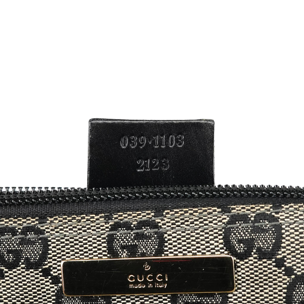 039 1103 Grey Black GG Boat Pochette