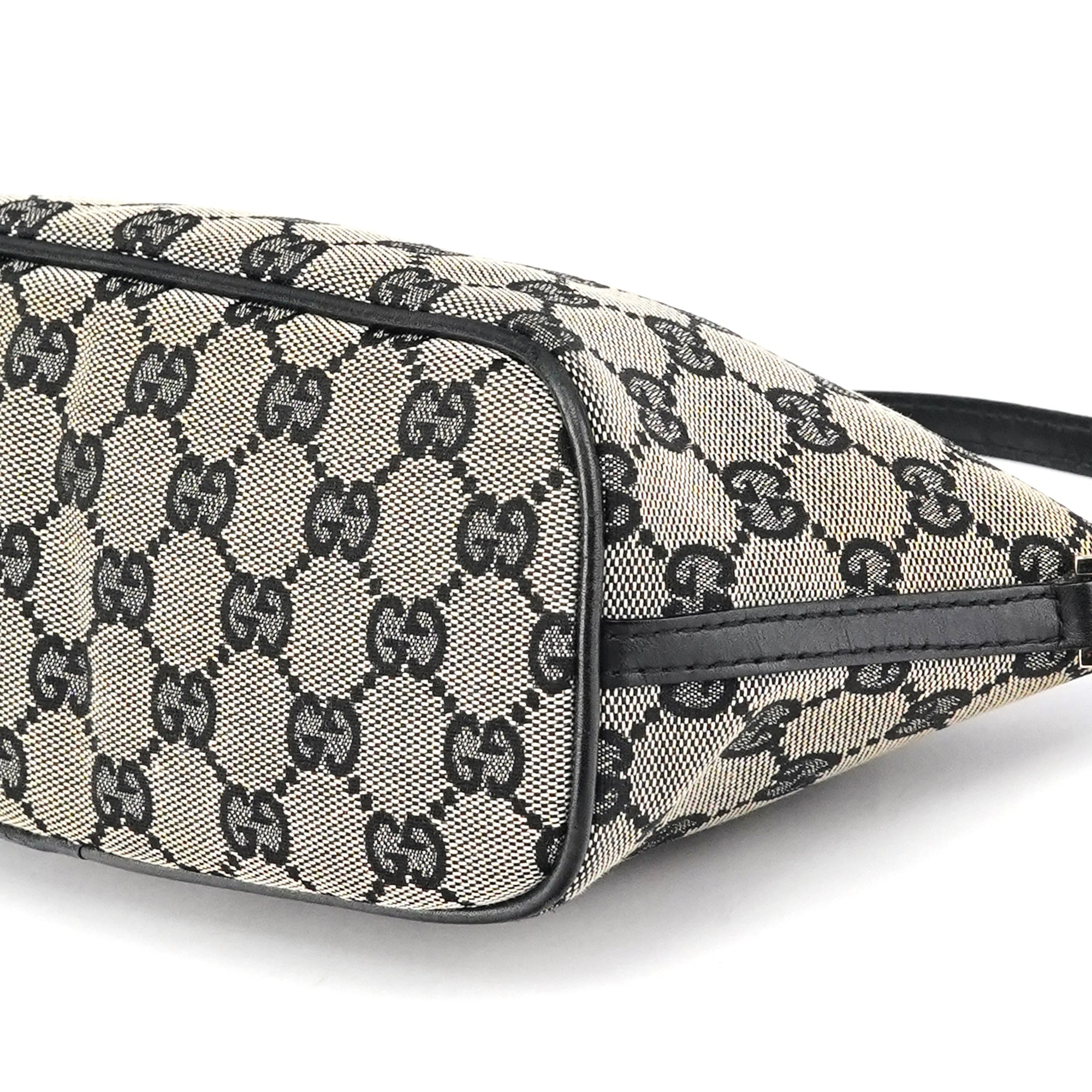 039 1103 Grey Black GG Boat Pochette