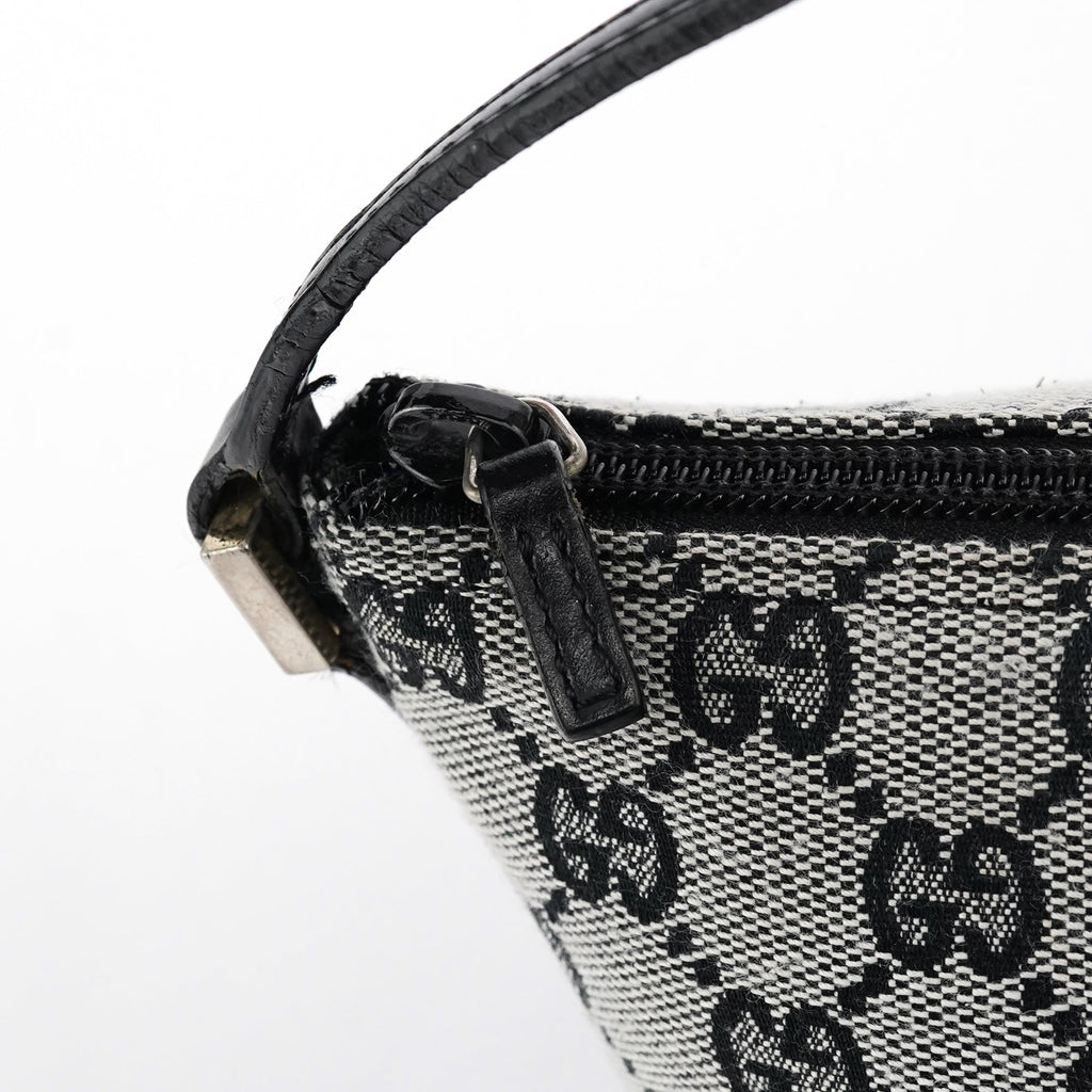 039 1103 Grey Black GG Boat Pochette