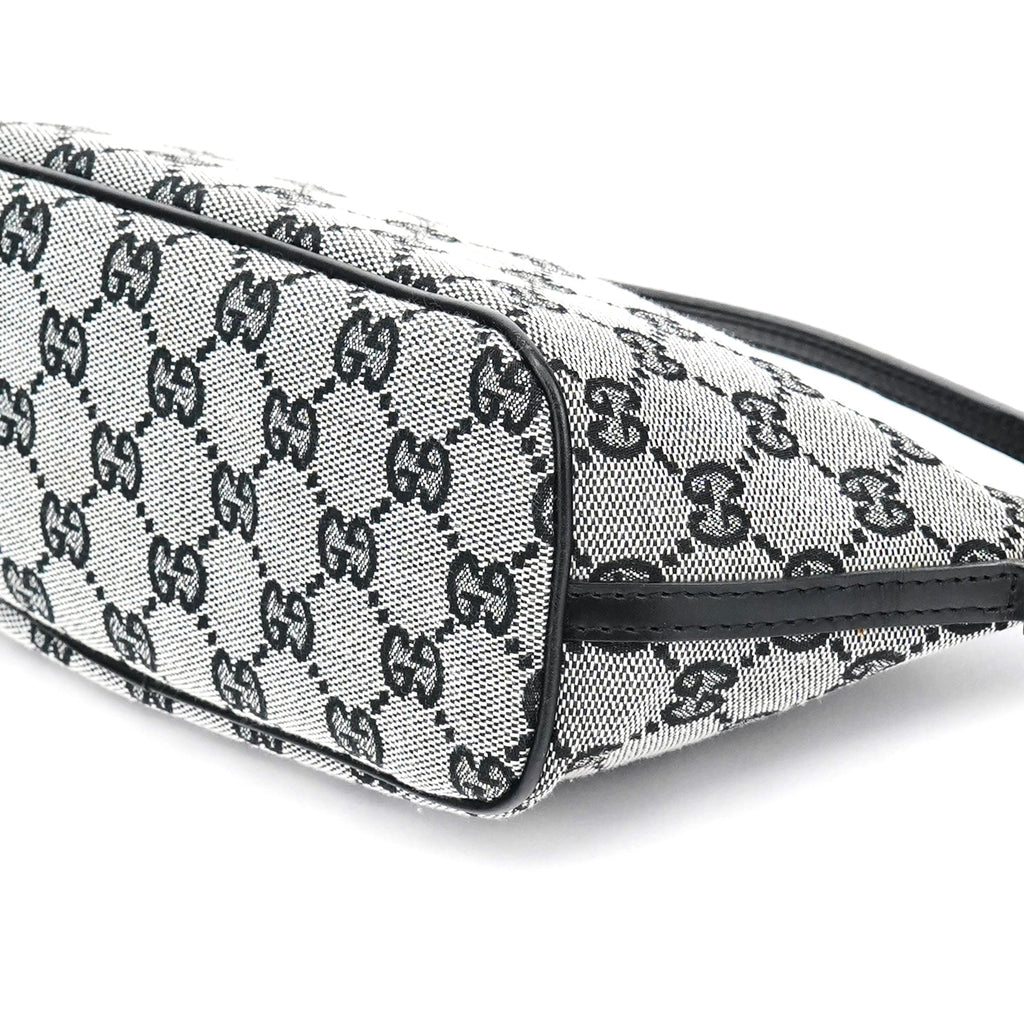 039 1103 Grey GG Boat Pochette