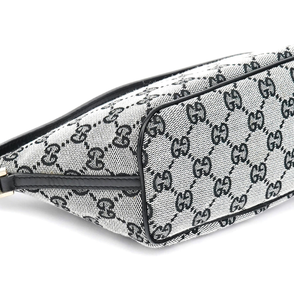 039 1103 Grey GG Boat Pochette
