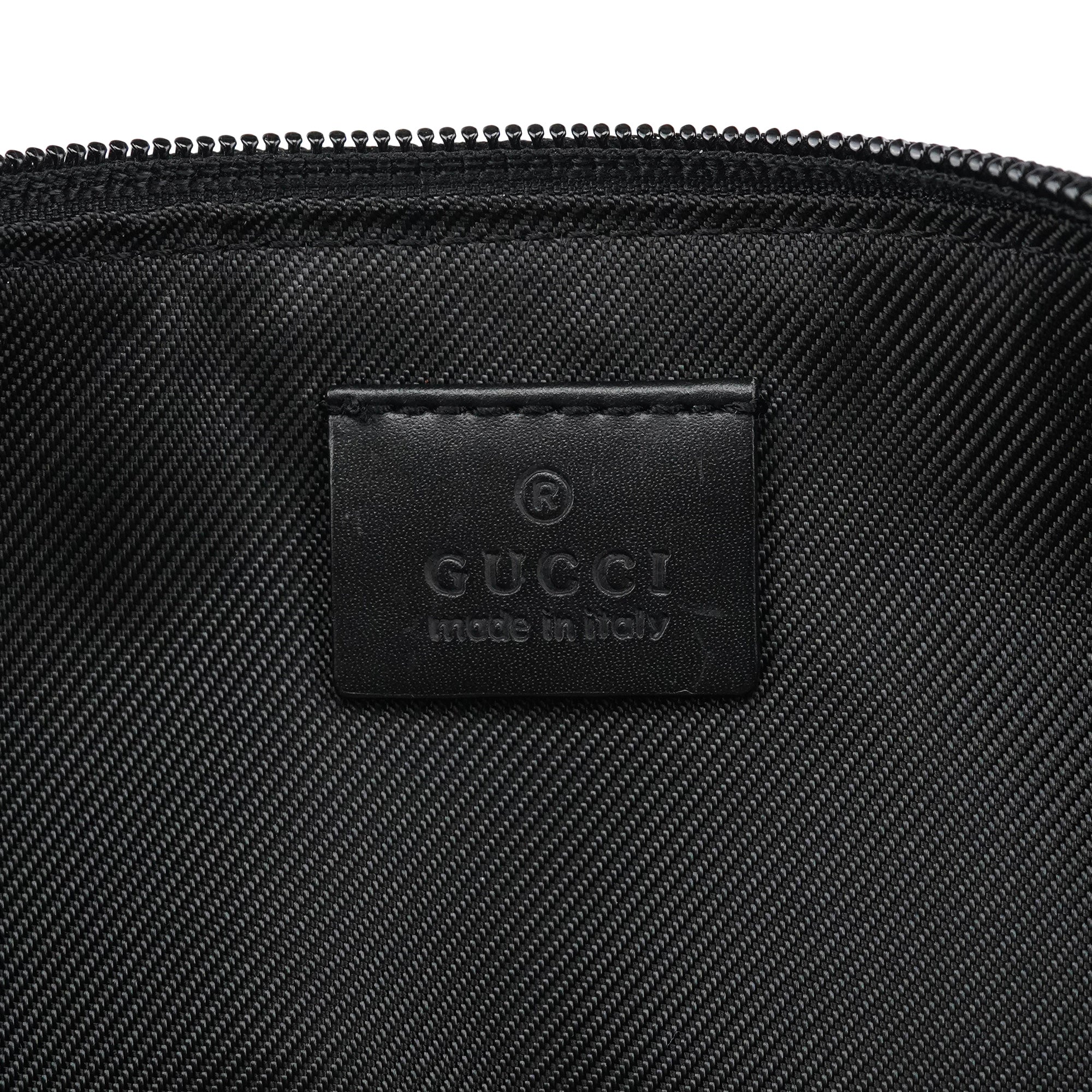 039 1103 Grey GG Boat Pochette