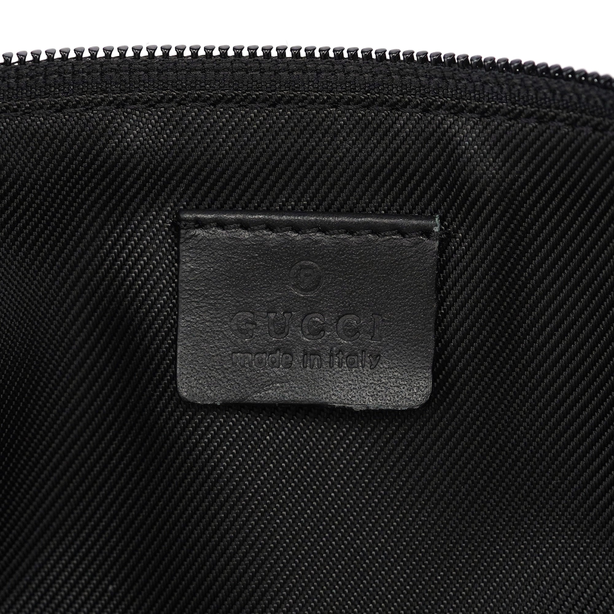 039 1103 Grey GG Boat Pochette