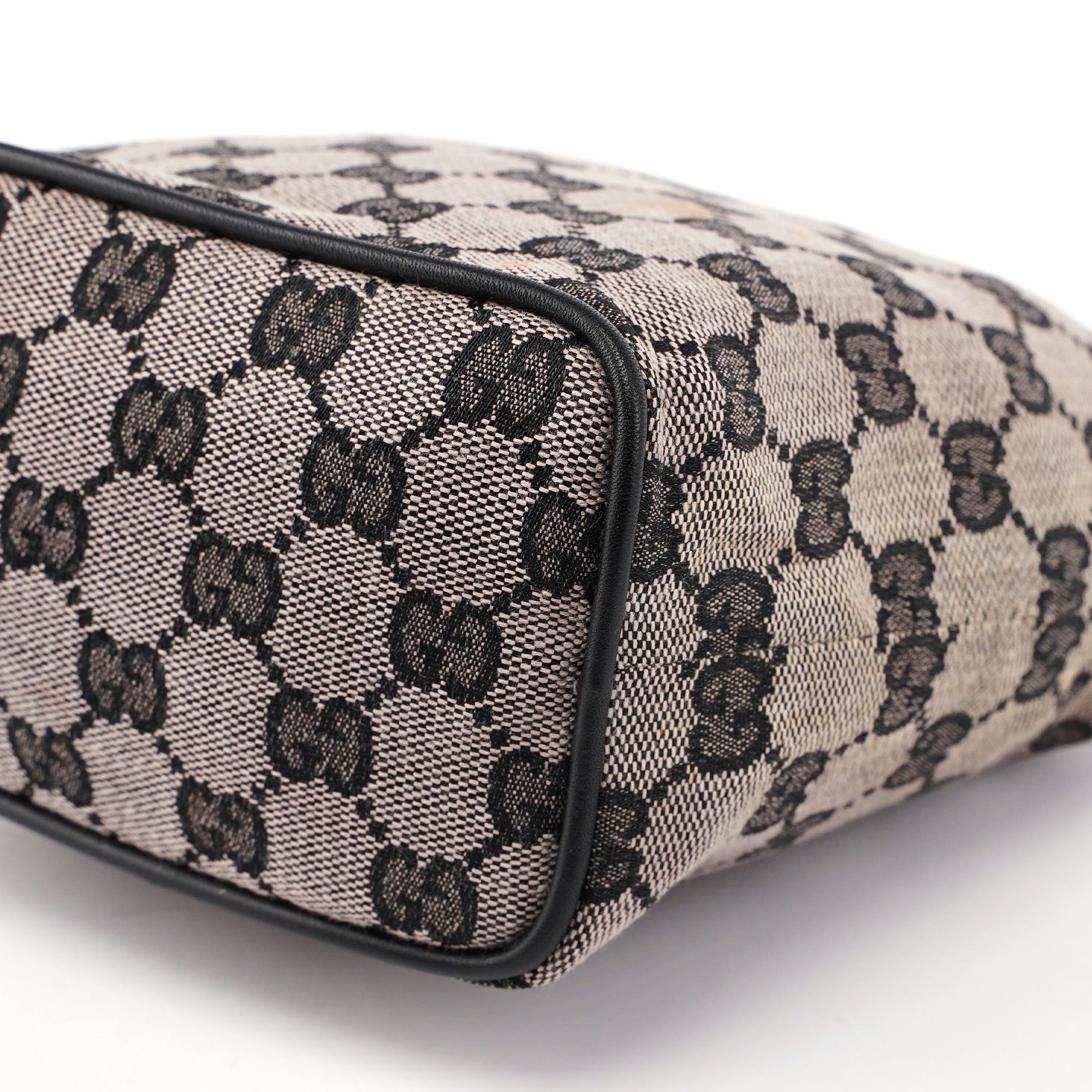 039 1147 Beige Black GG Handbag