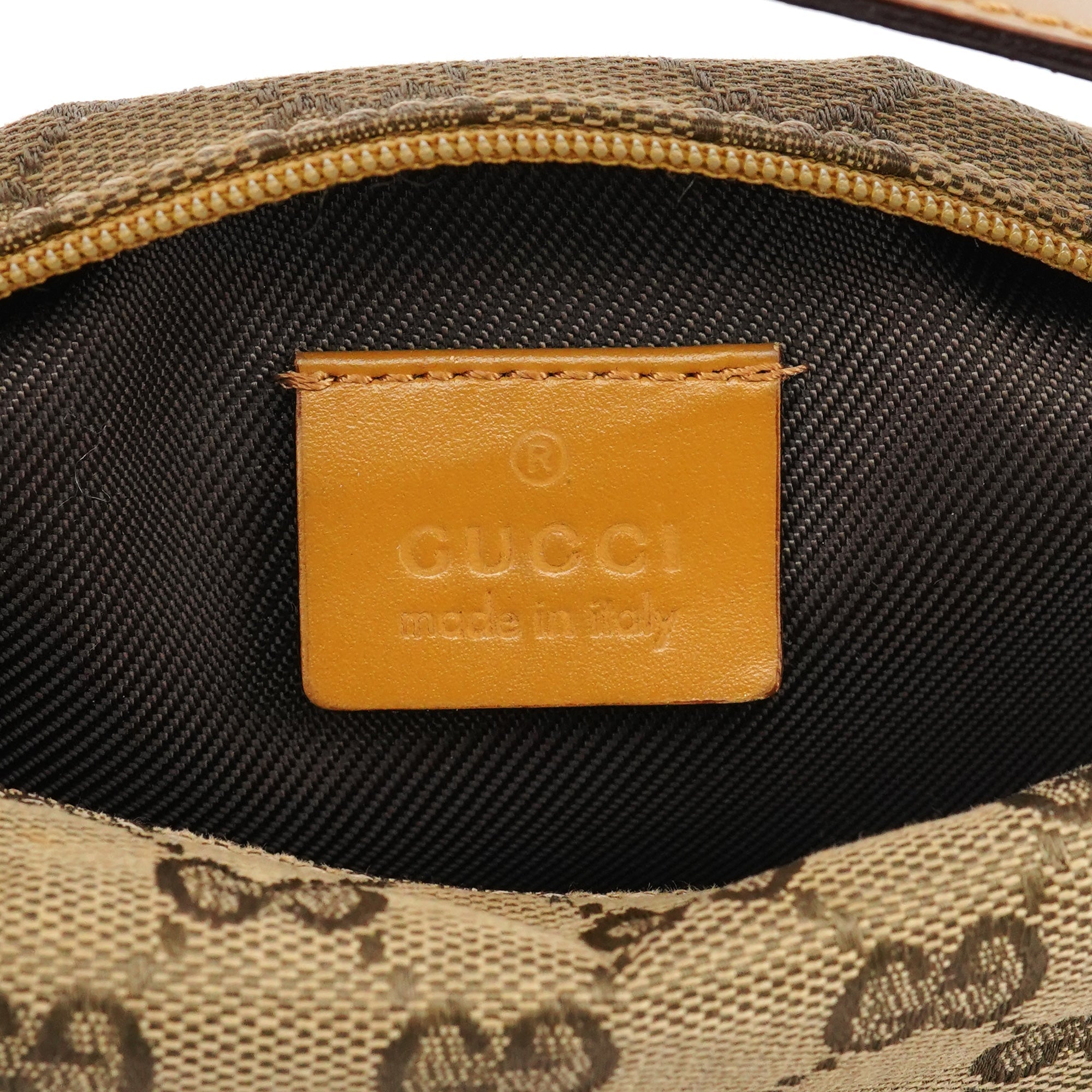 039 1147 Beige GG Canvas Handbag