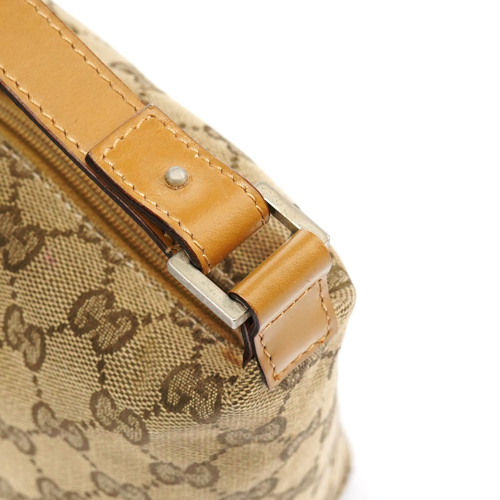 039 1147 Beige GG Canvas Handbag