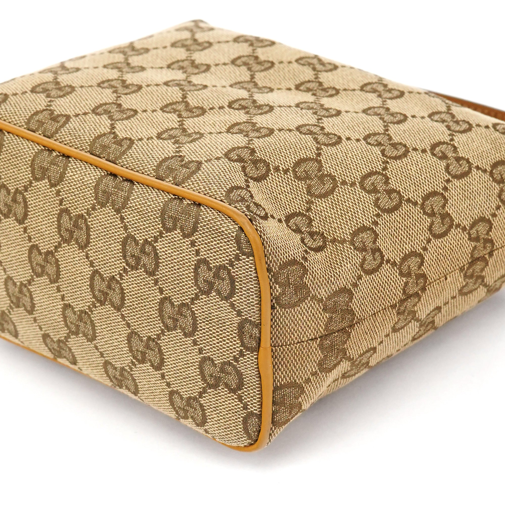 039 1147 Beige GG Handbag