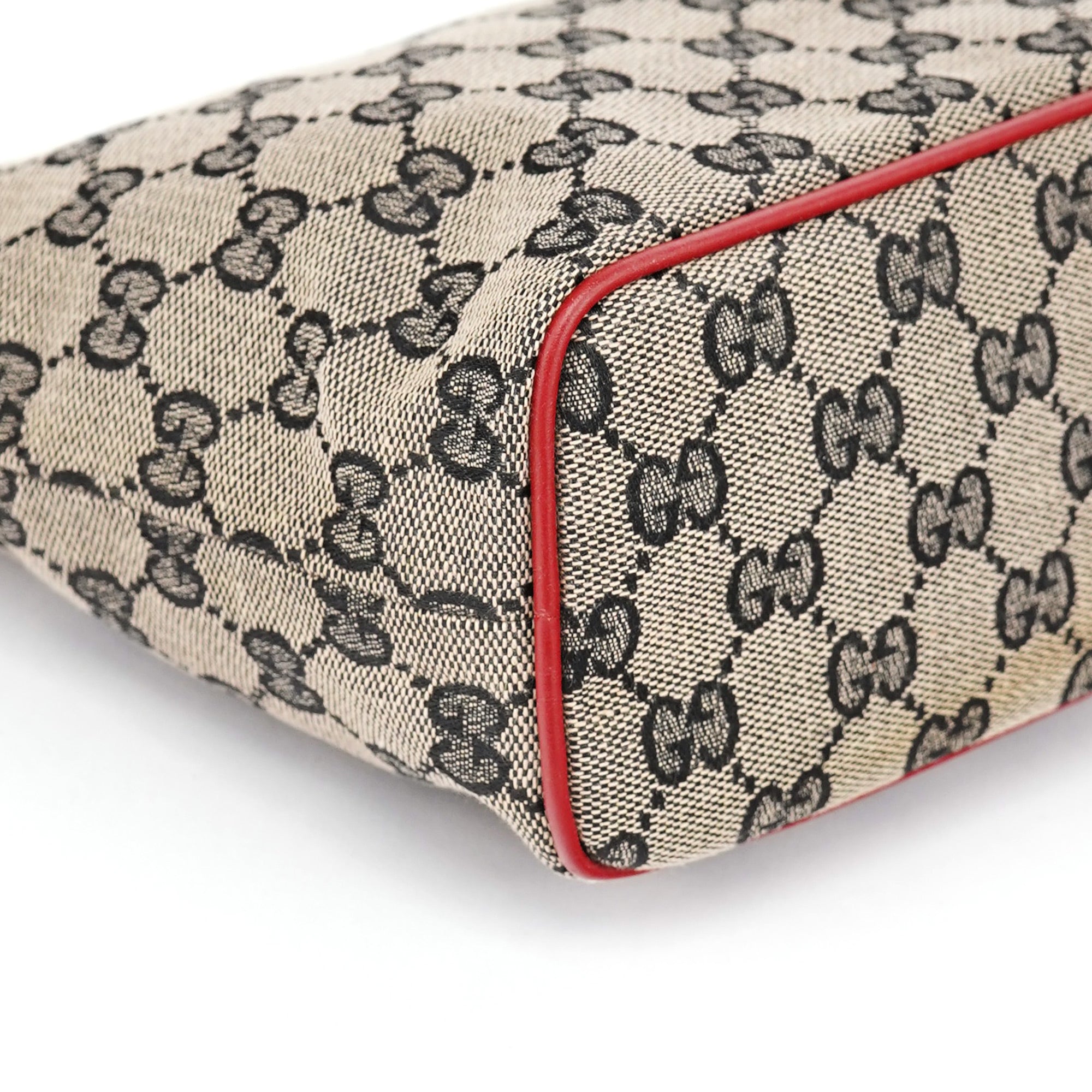 039 1147 Beige Red GG Handbag