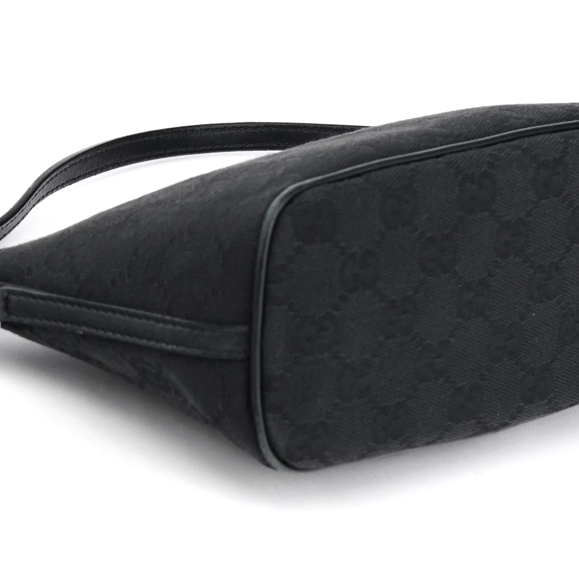 07109 Black GG Boat Pochette