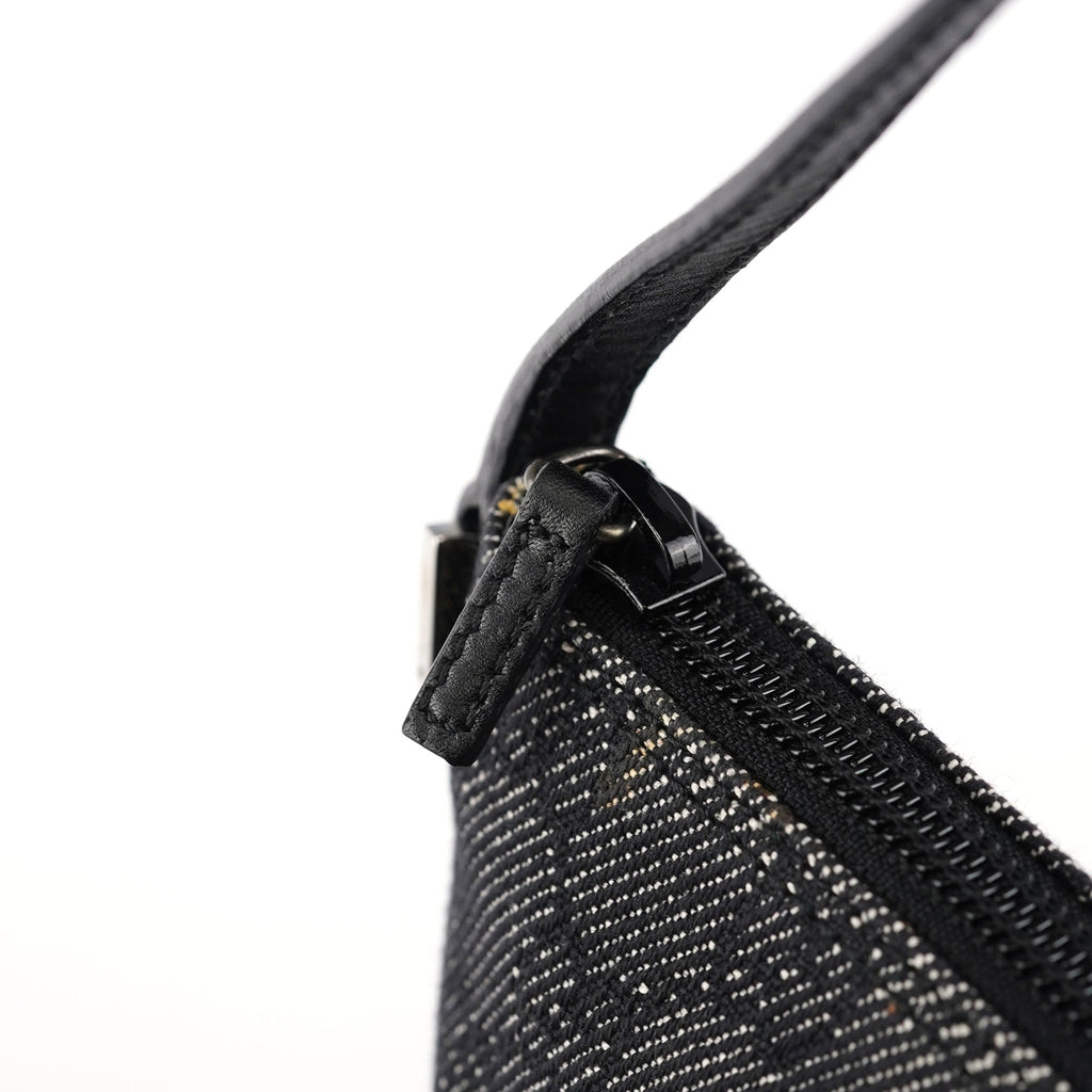 07198 Anthracite Denim GG Boat Pochette