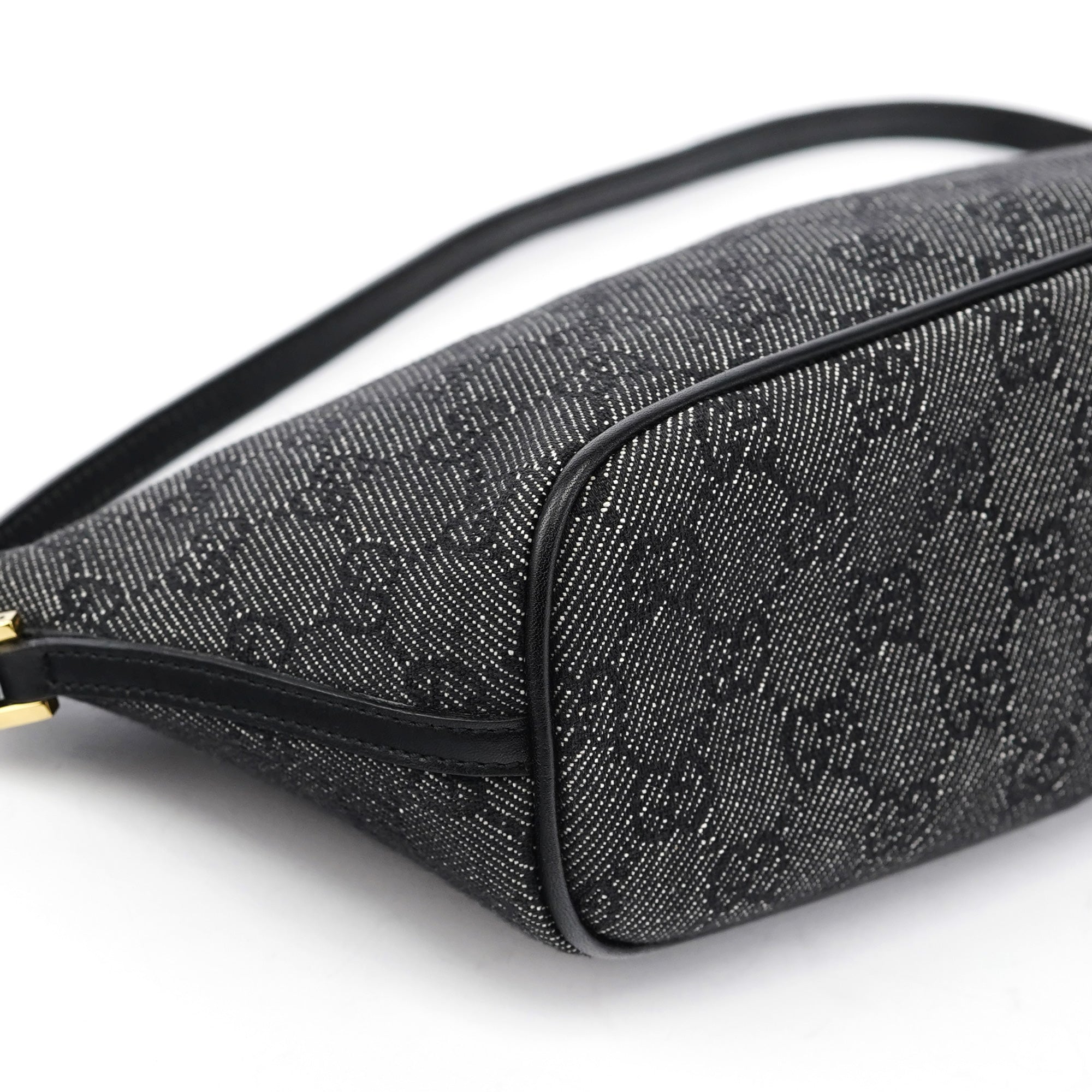07198 Anthracite Denim GG Boat Pochette