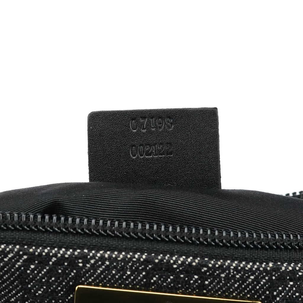 07198 Anthracite Denim GG Boat Pochette