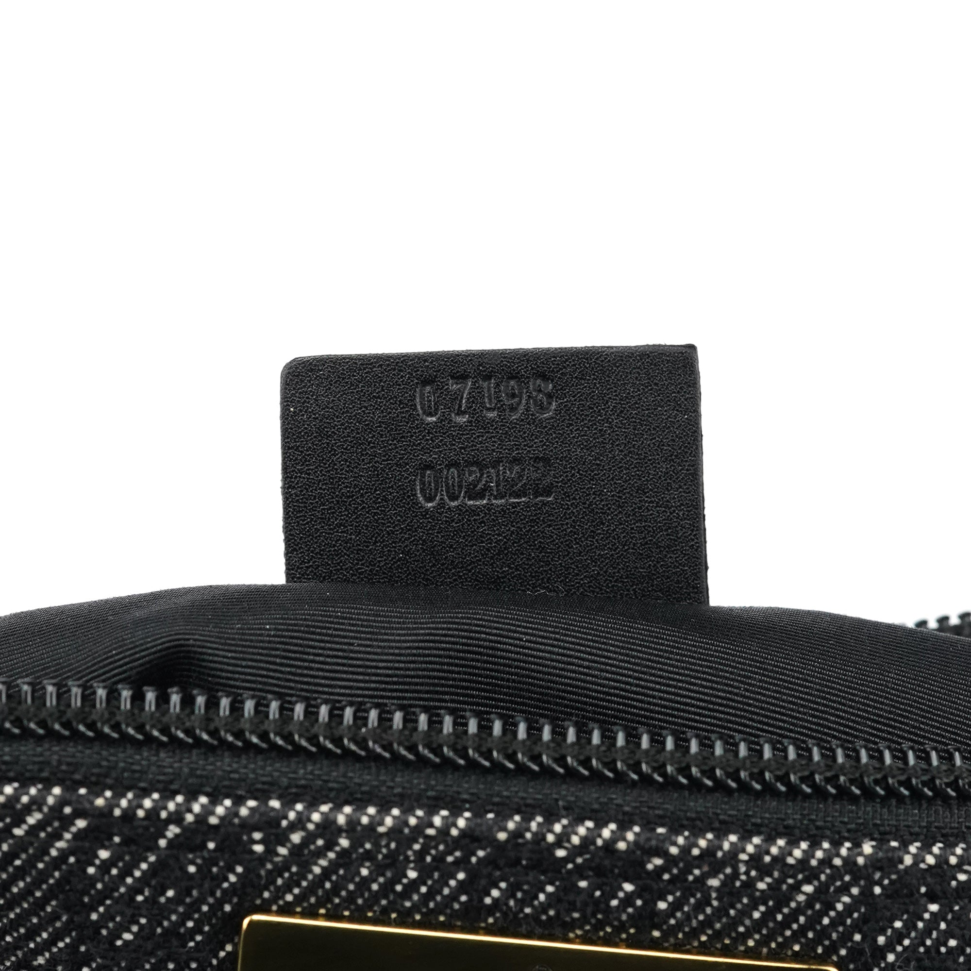 07198 Anthracite Denim GG Boat Pochette
