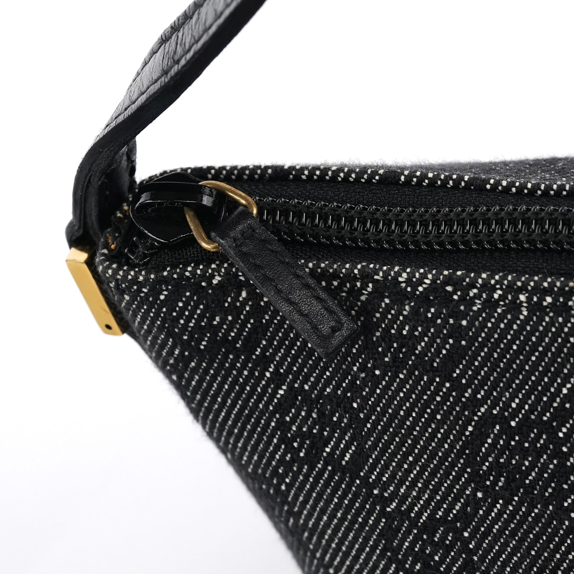 07198 Anthracite Denim GG Boat Pochette