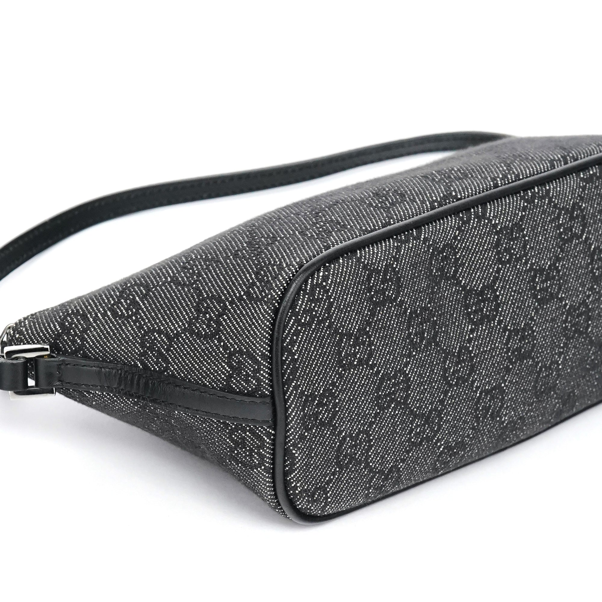 07198 Anthracite Denim GG Boat Pochette