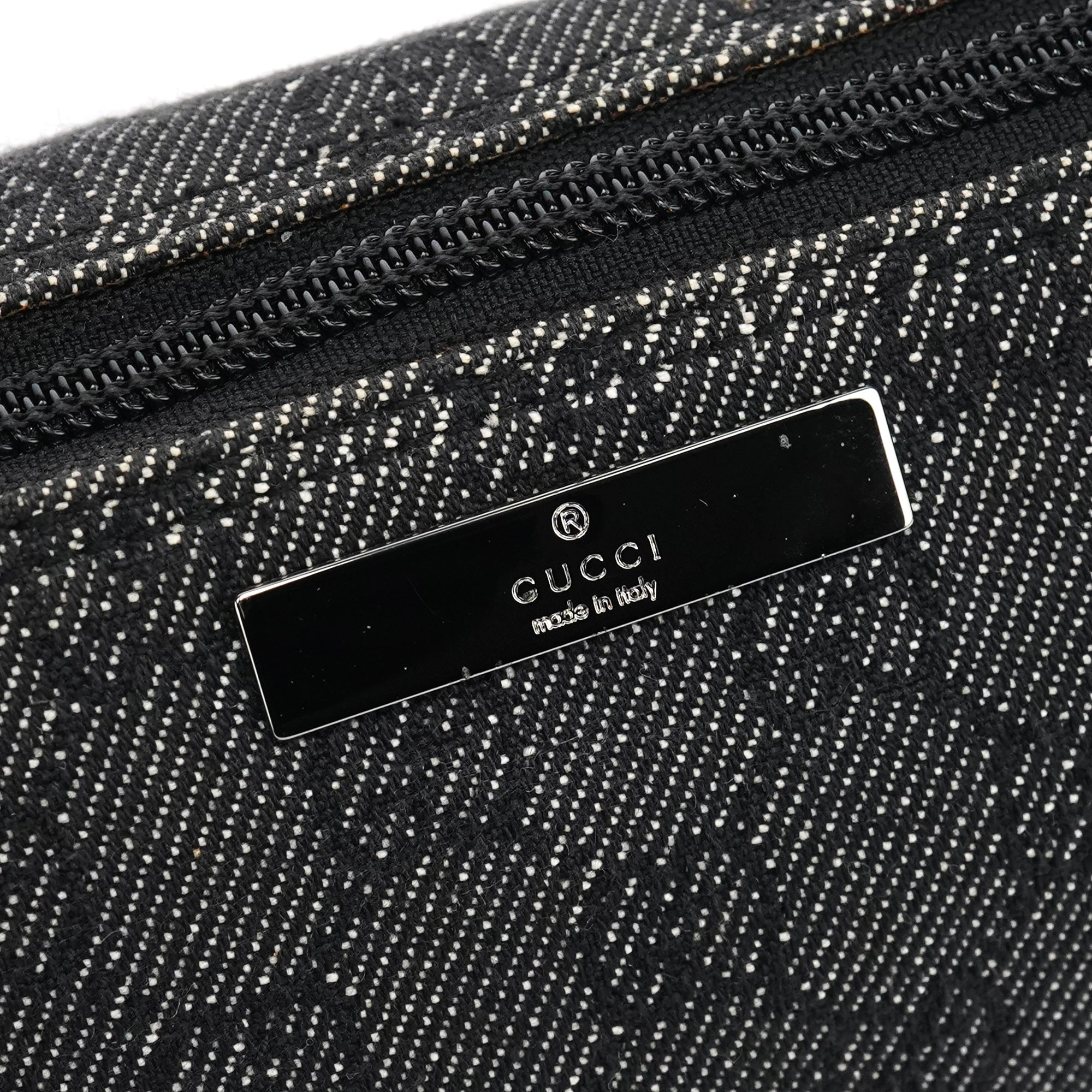 07198 Anthracite Denim GG Boat Pochette