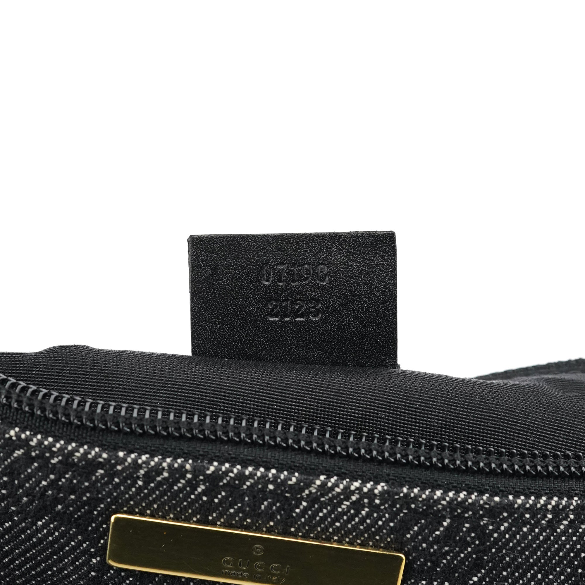 07198 Anthracite Denim GG Boat Pochette