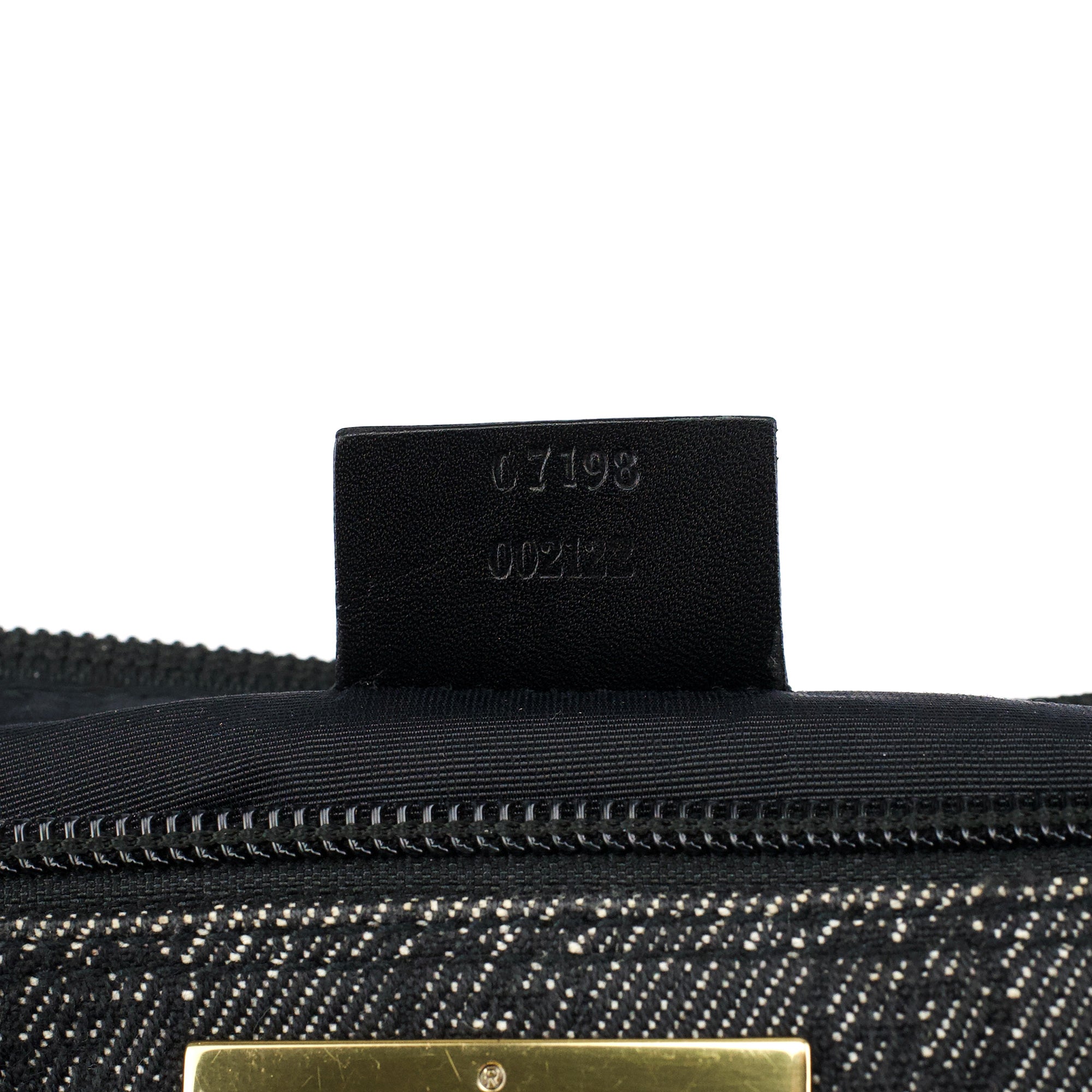 07198 Anthracite Denim GG Boat Pochette