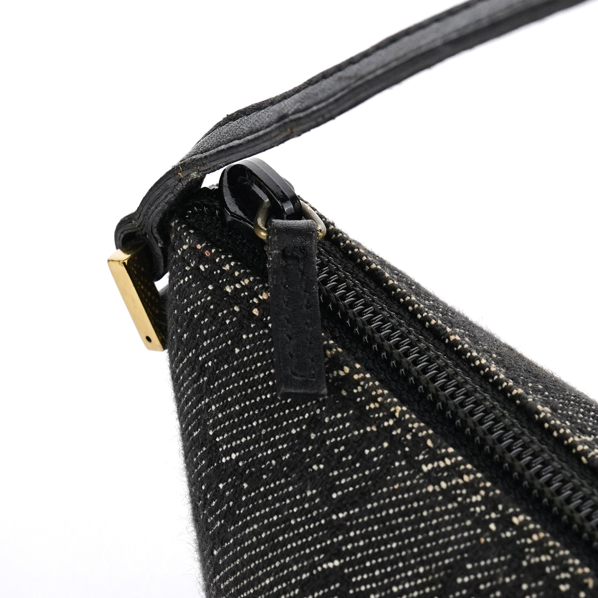 07198 Anthracite Denim GG Boat Pochette