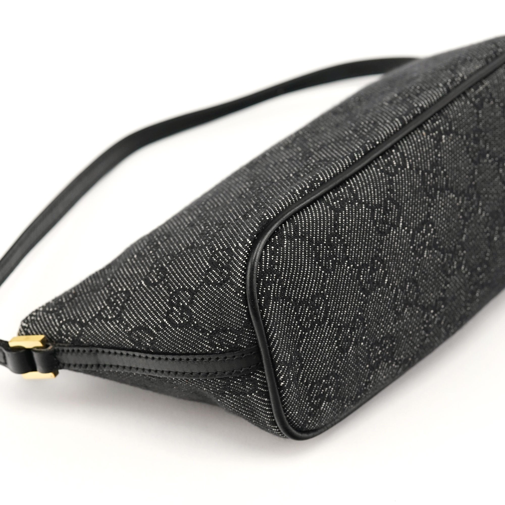 07198 Antrhacite Denim GG Boat Pochette