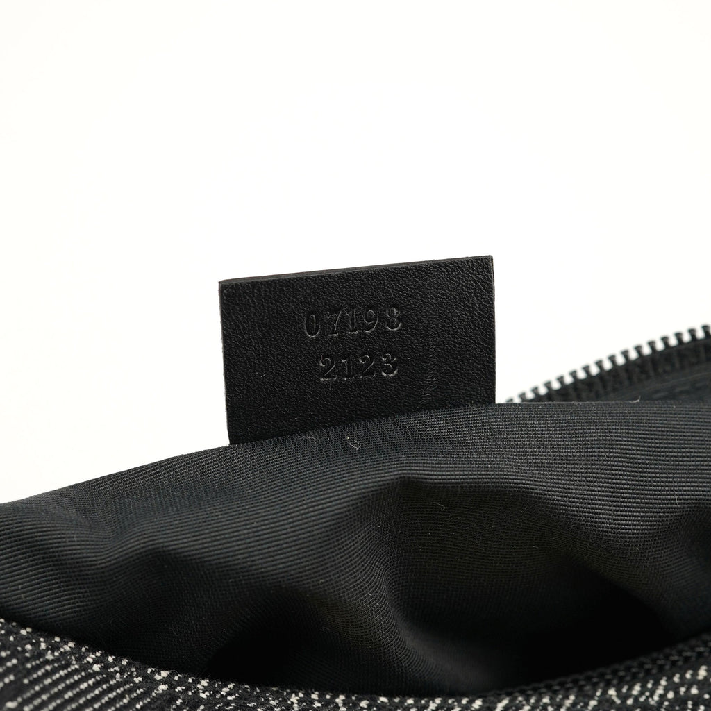 07198 Antrhacite Denim GG Boat Pochette
