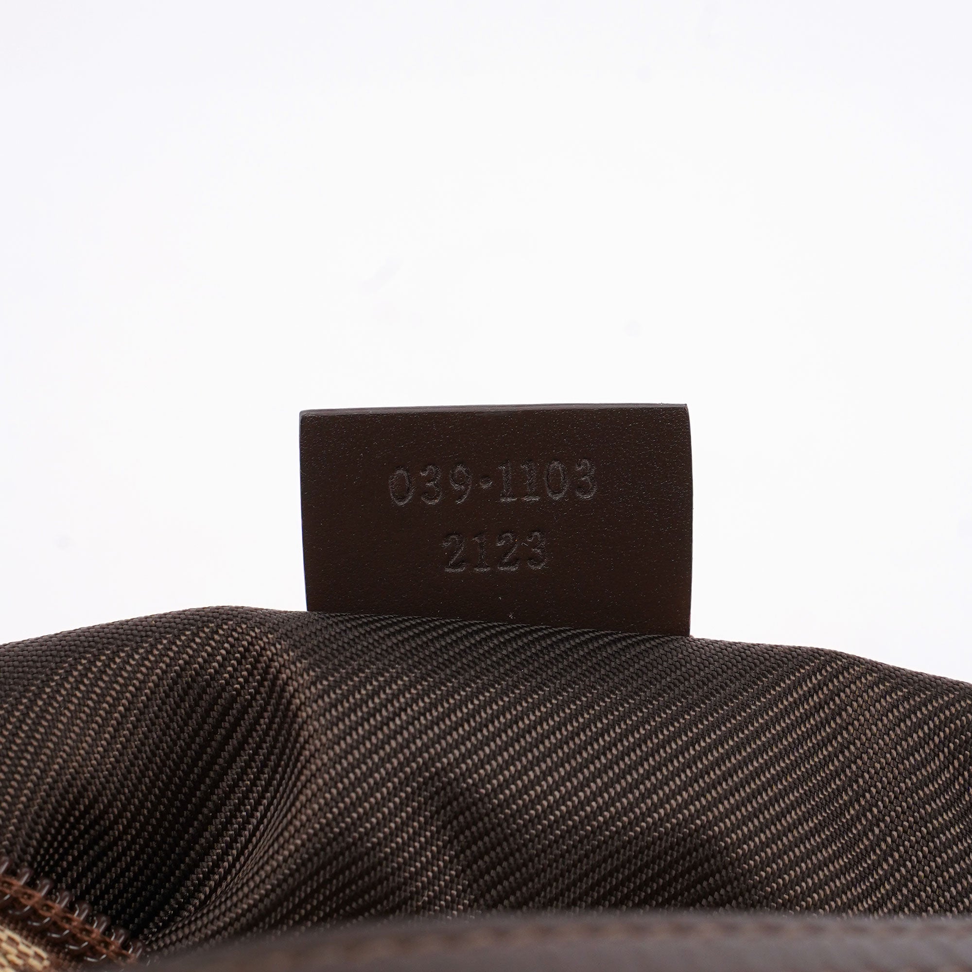 07198 Beige Brown GG Boat