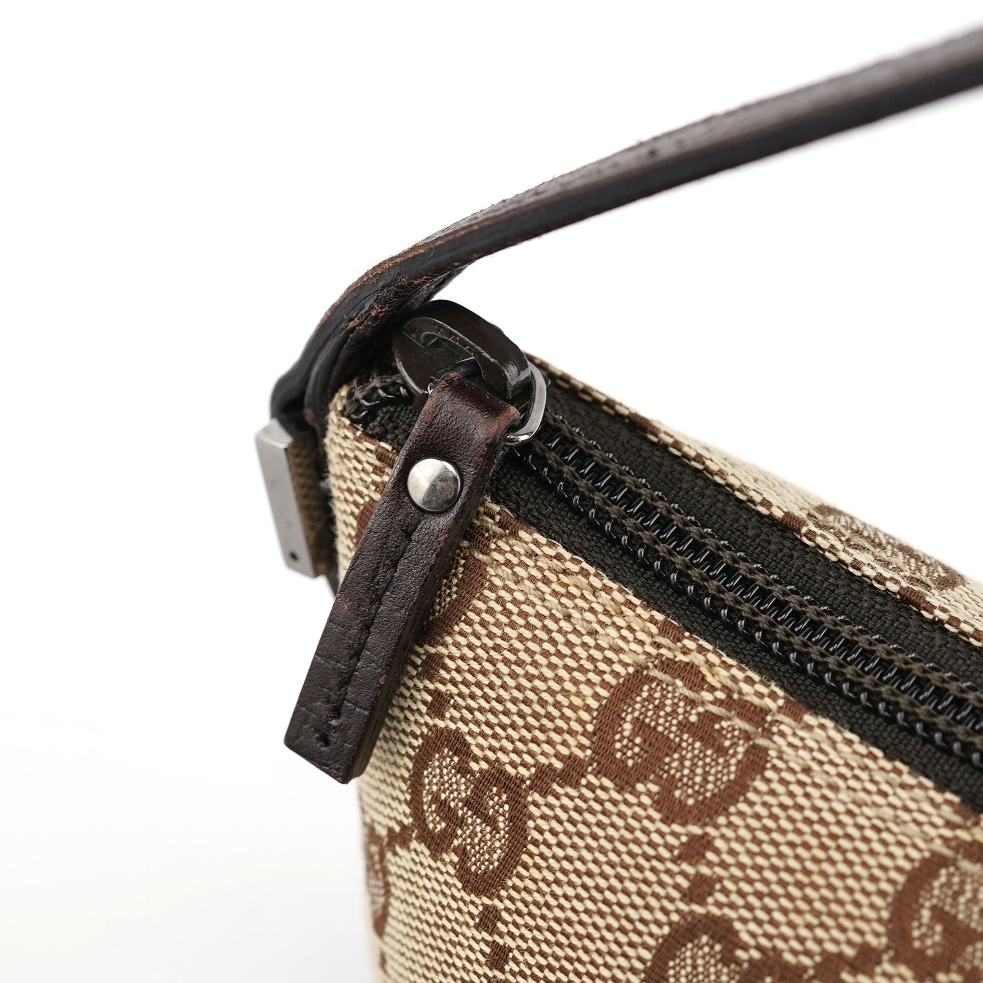 07198 Beige GG Boat Pochette