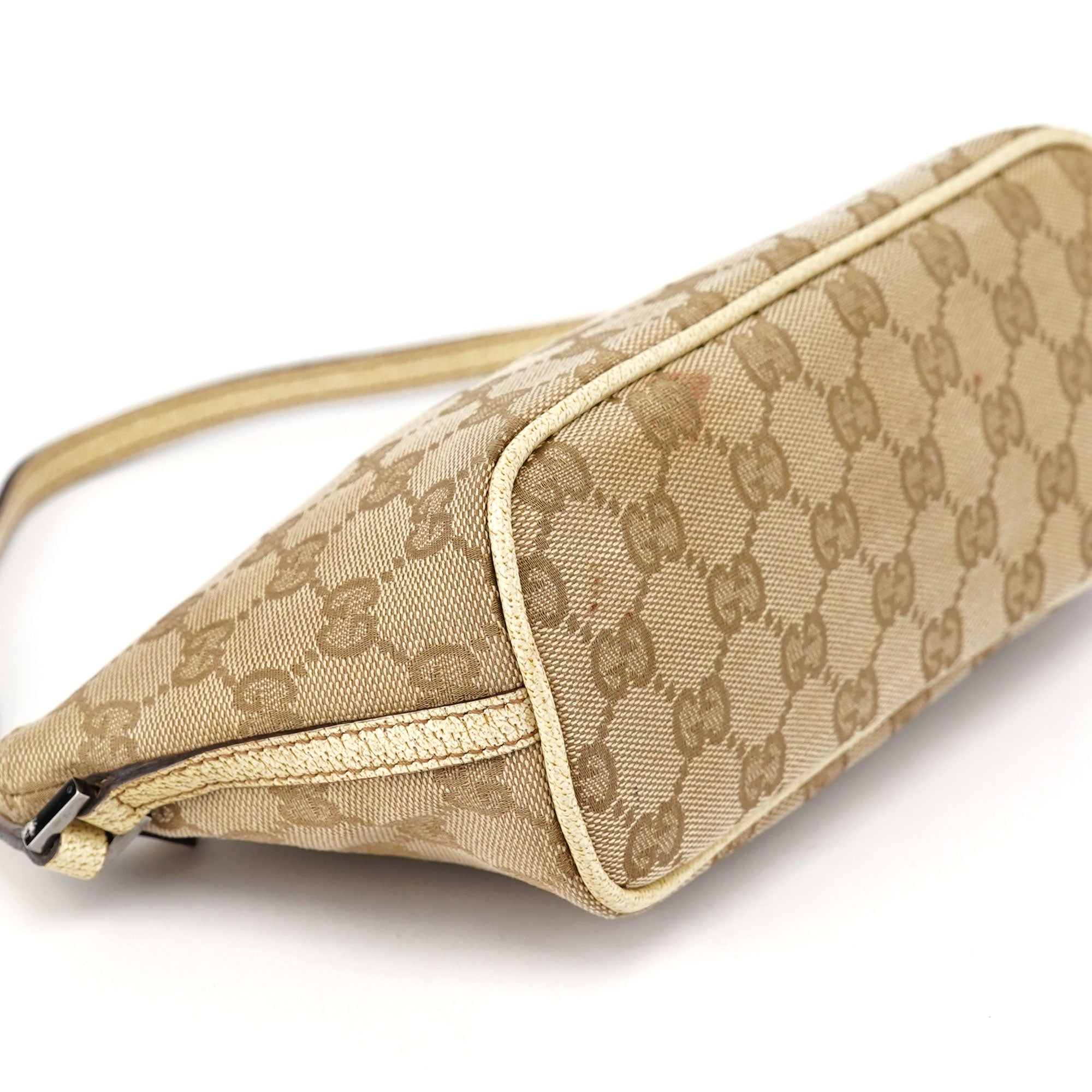 07198 Beige GG Boat Pochette