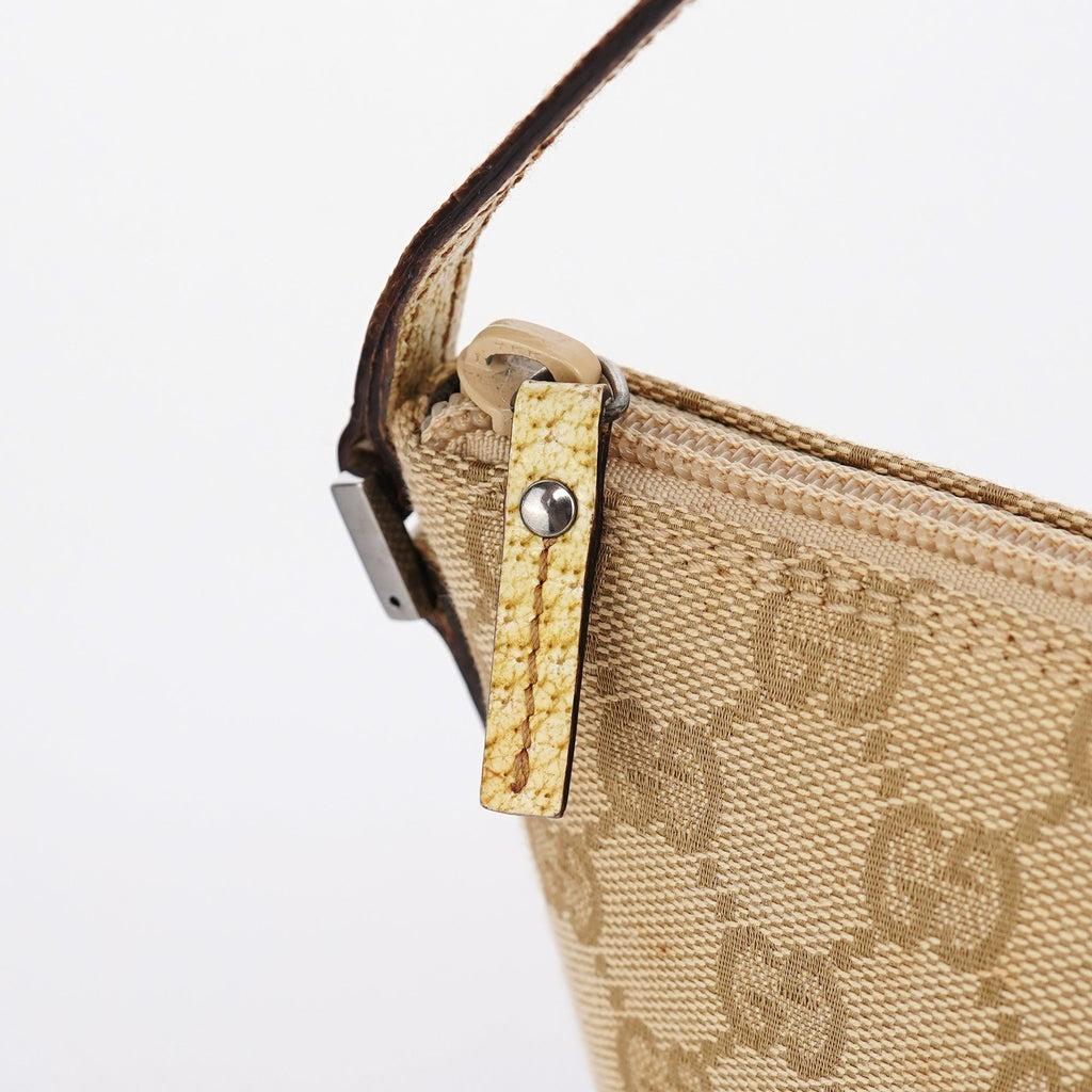 07198 Beige GG Boat Pochette