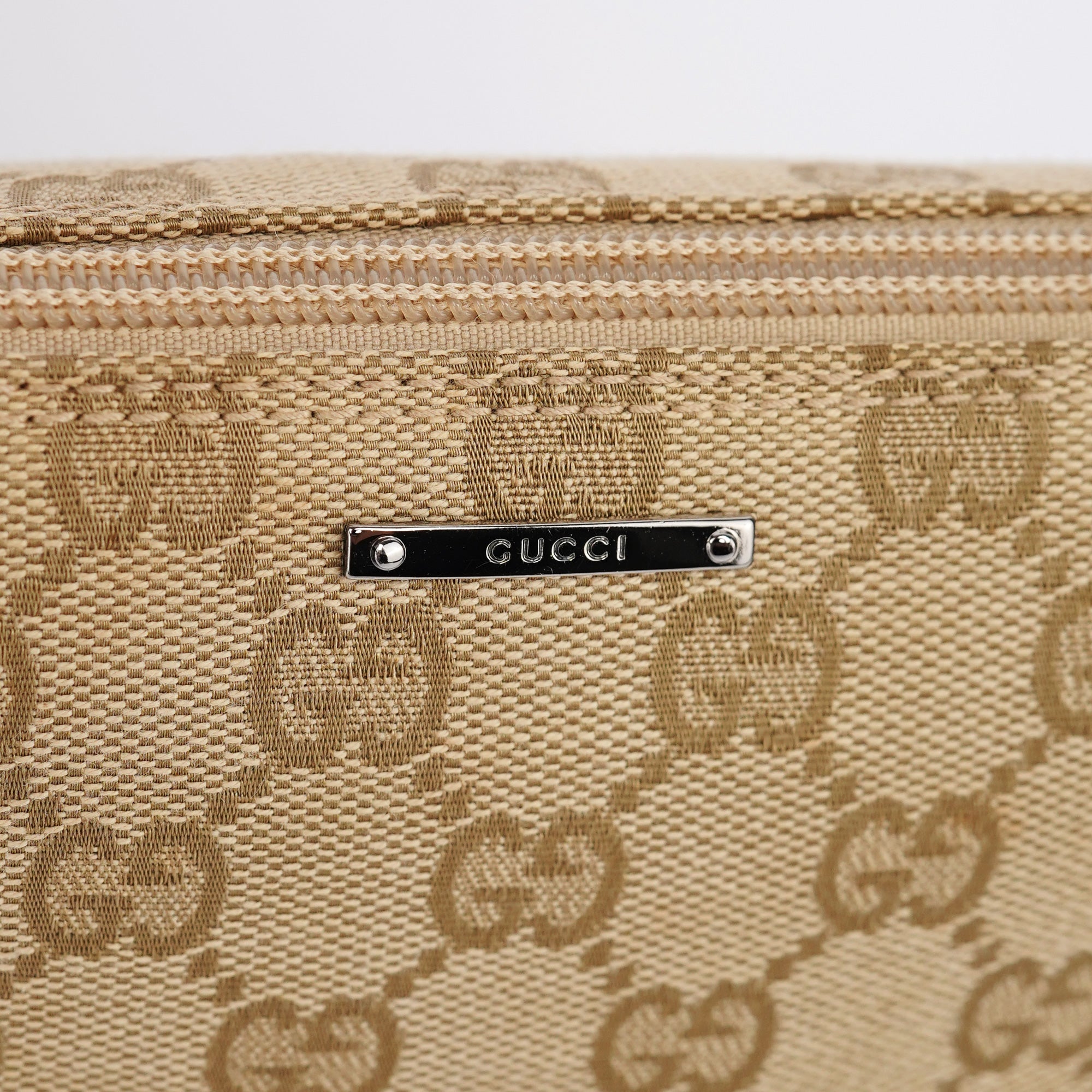 07198 Beige GG Boat Pochette
