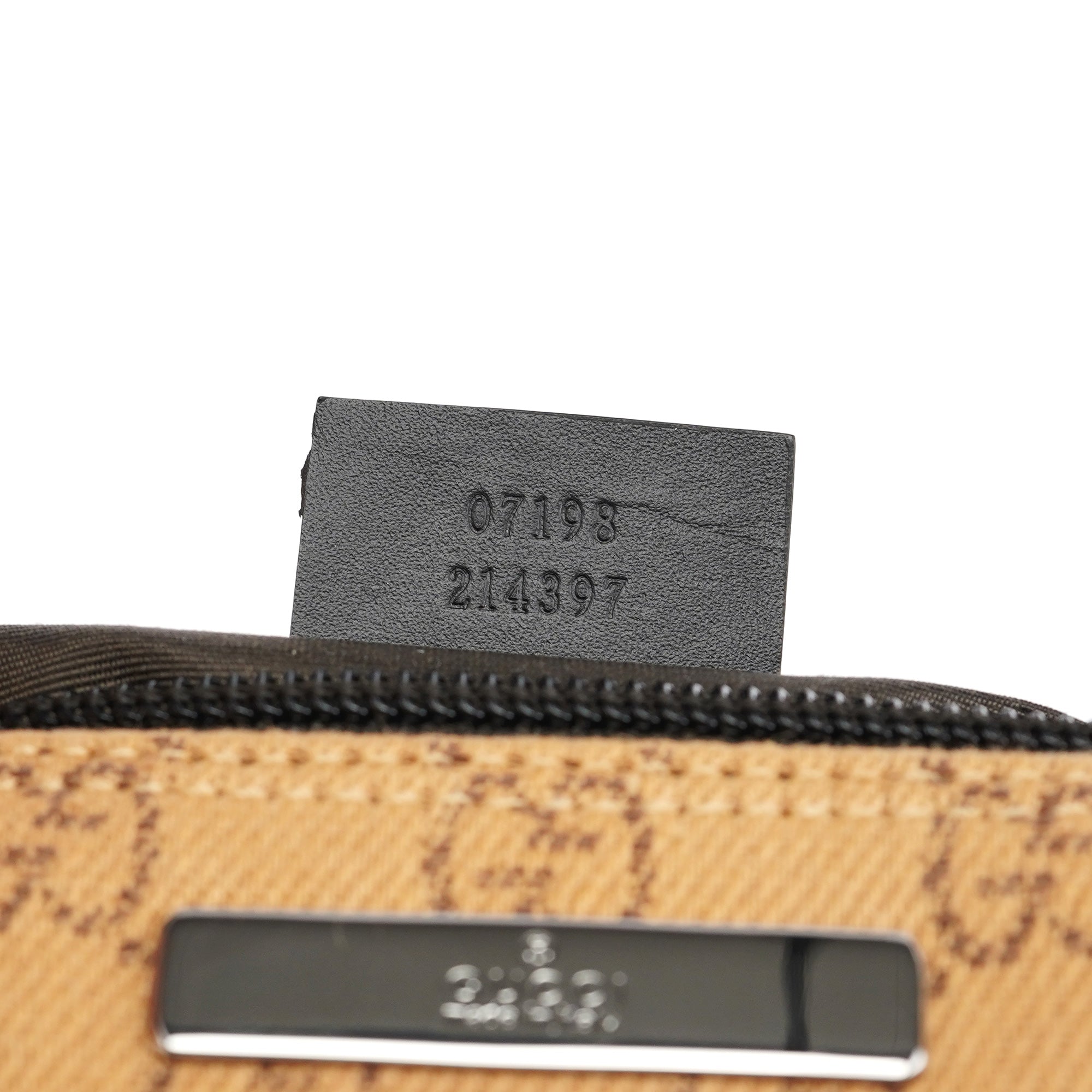 07198 Beige GG Boat Pochette