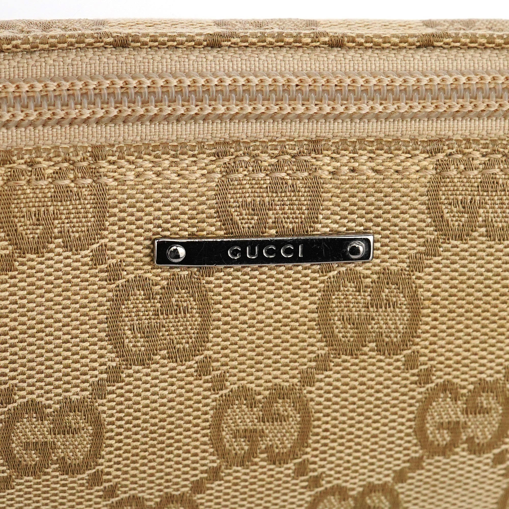 07198 Beige GG Boat Pochette