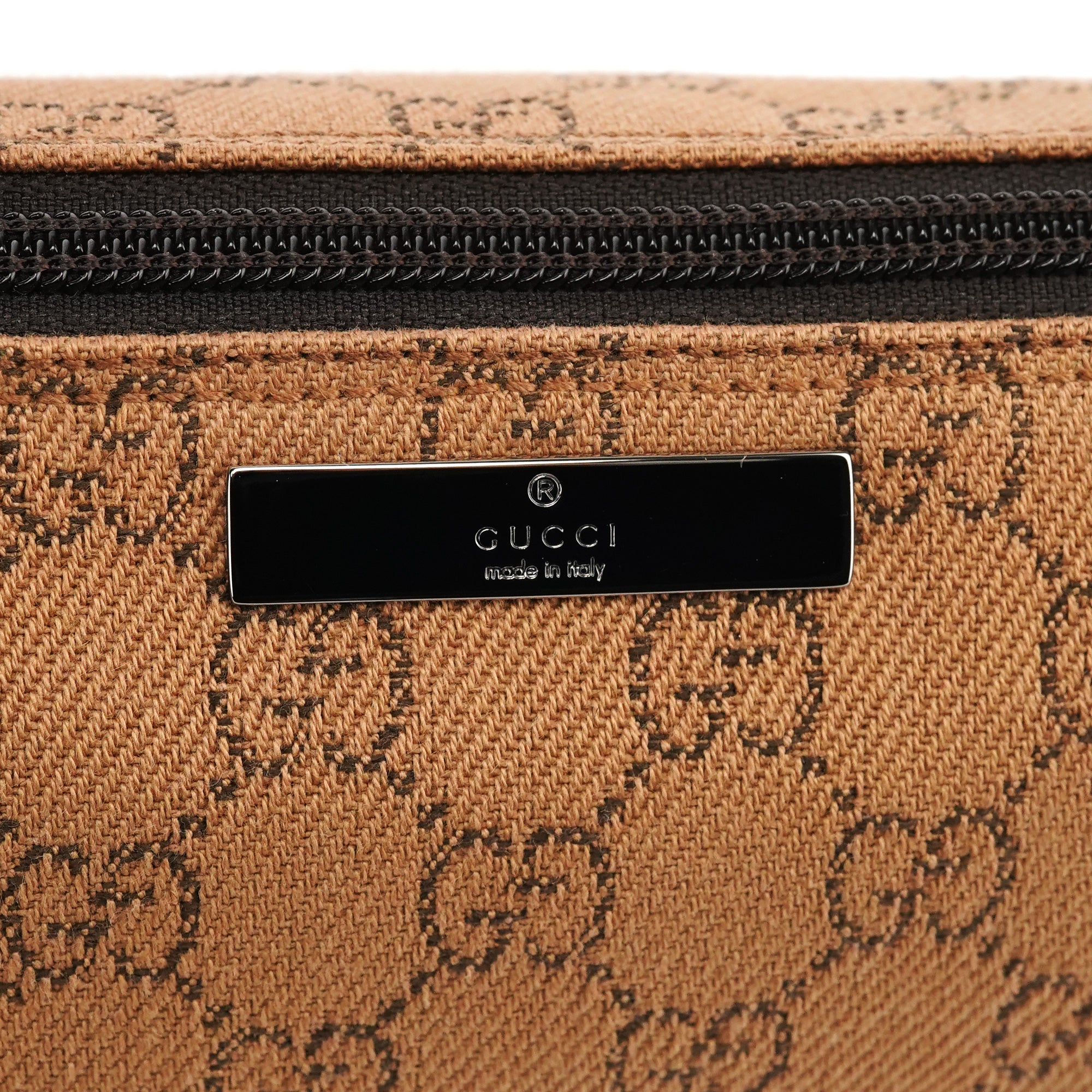 07198 Beige GG Boat Pochette