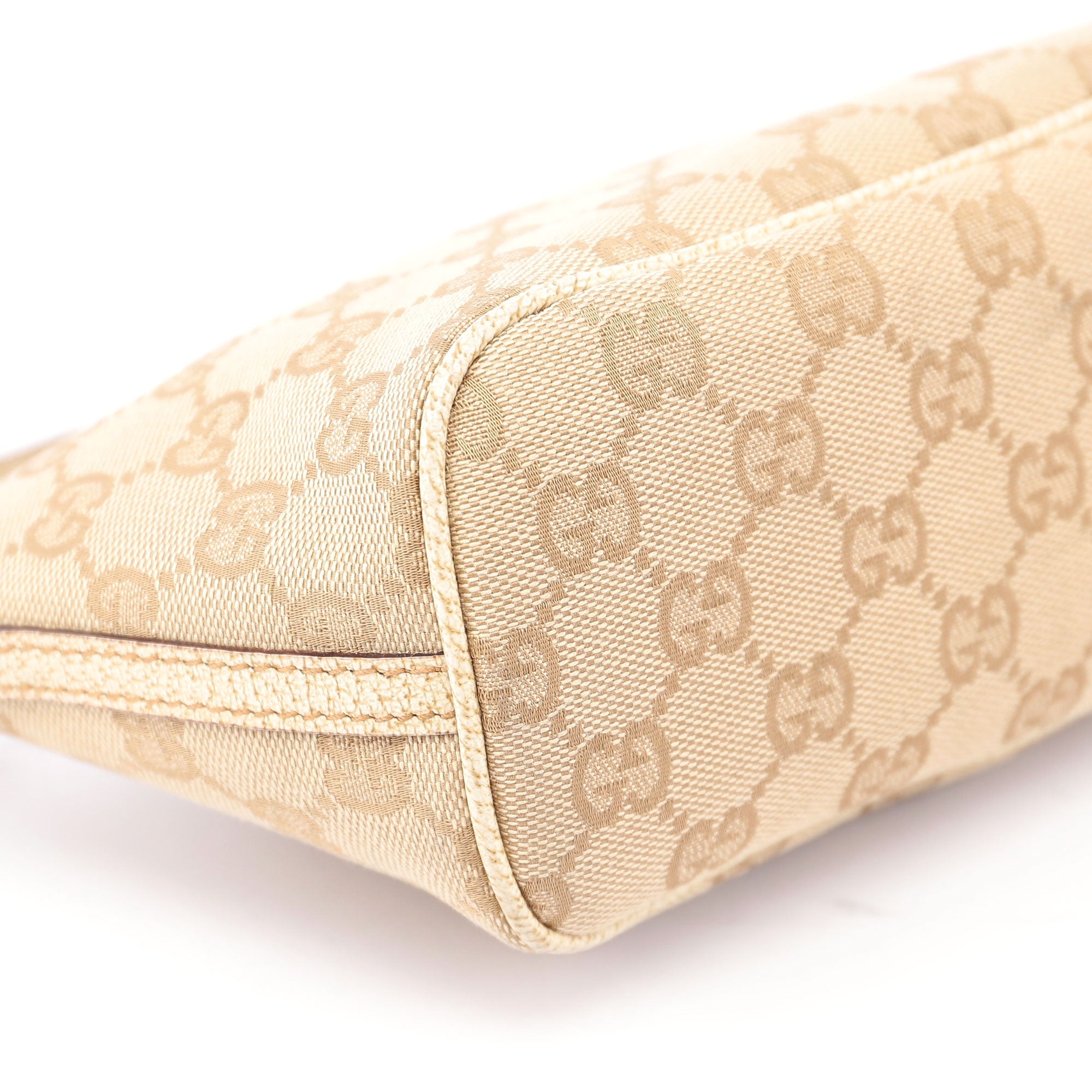 07198 Beige GG Boat Pochette