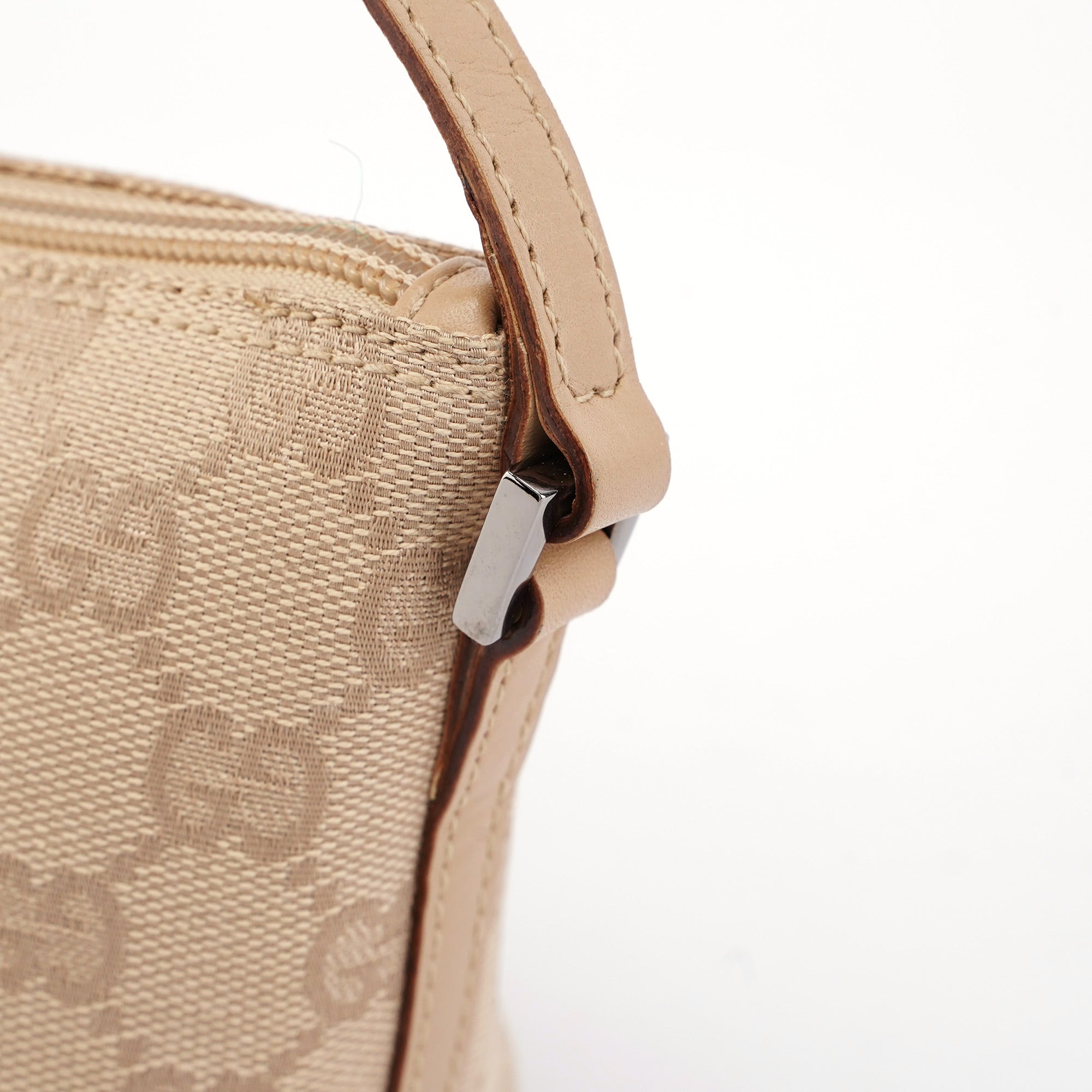 07198 Beige GG Boat Pochette