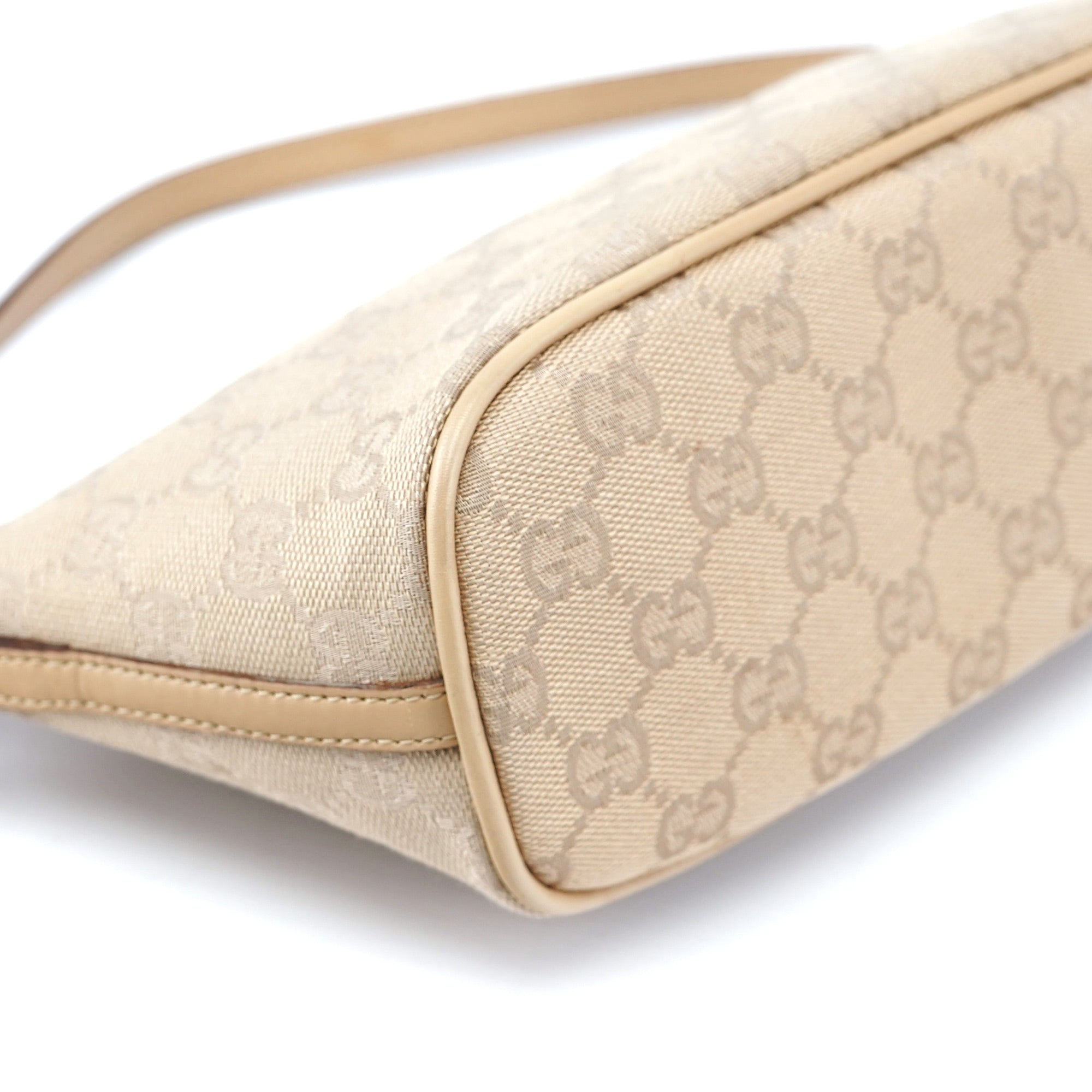 07198 Beige GG Boat Pochette