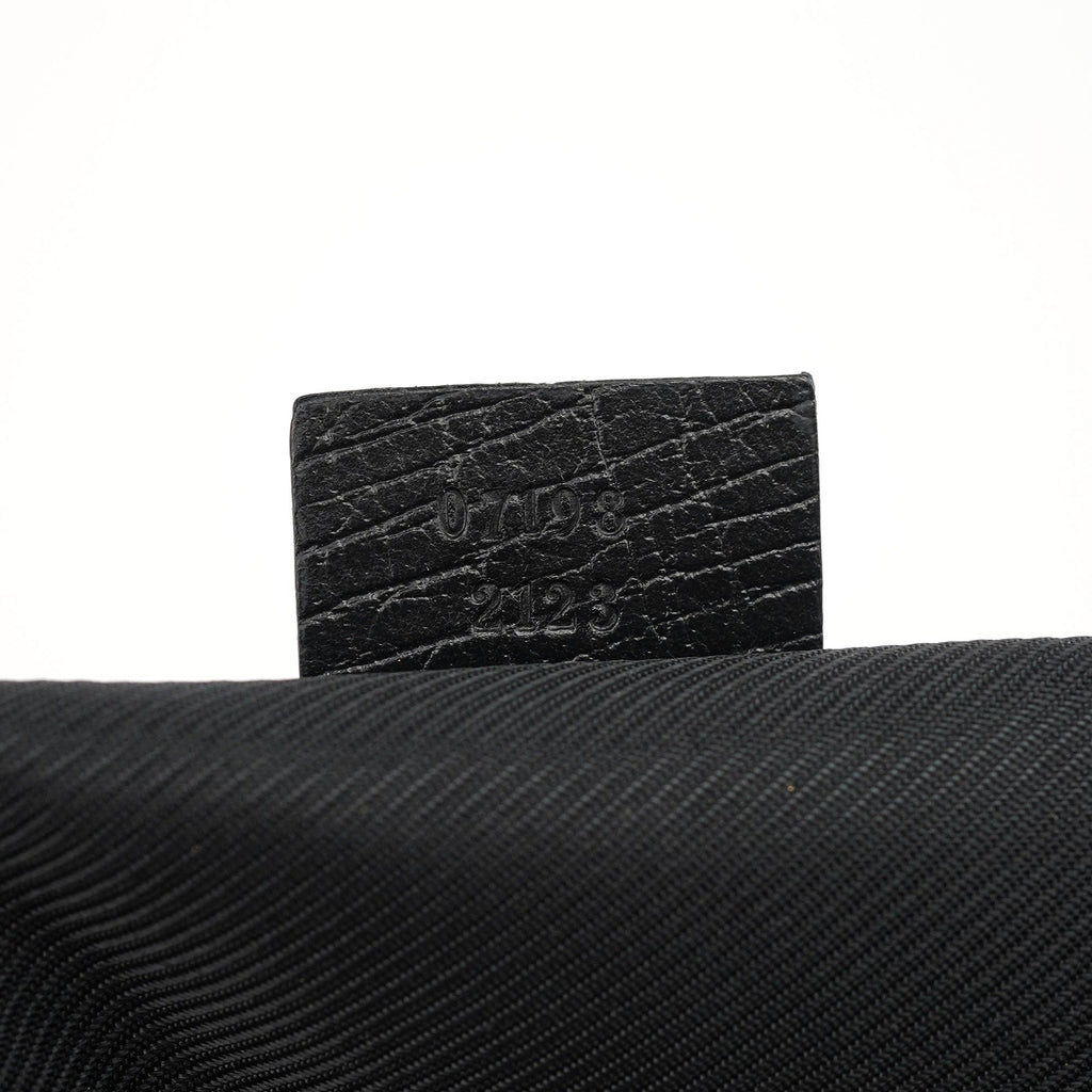 07198 Beige Matte Black GG Boat Pochette