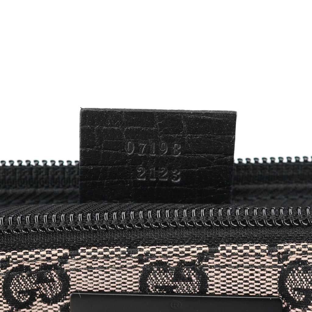 07198 Beige Matte Black GG Boat Pochette