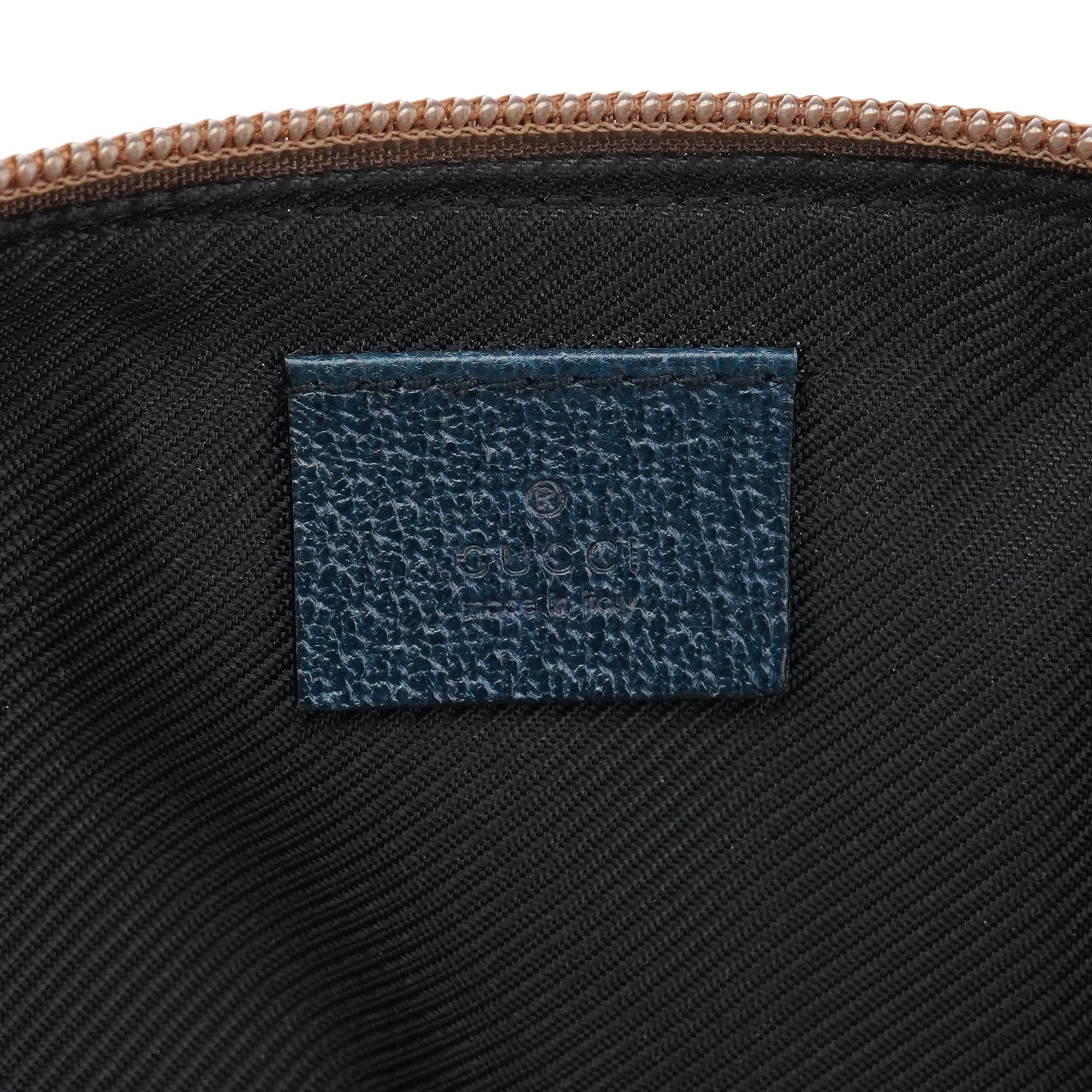 07198 Beige Navy GG Boat Pochette