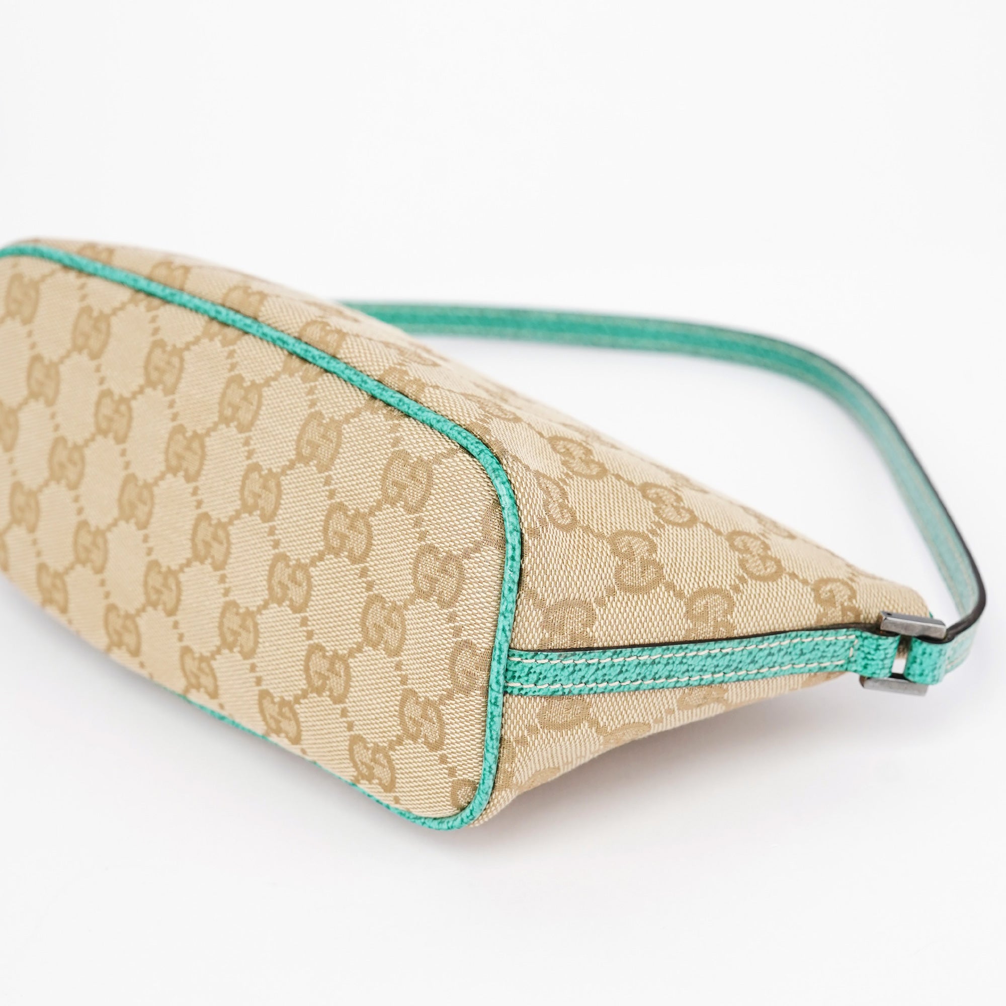 07198 Beige Turquoise GG Boat Pochette